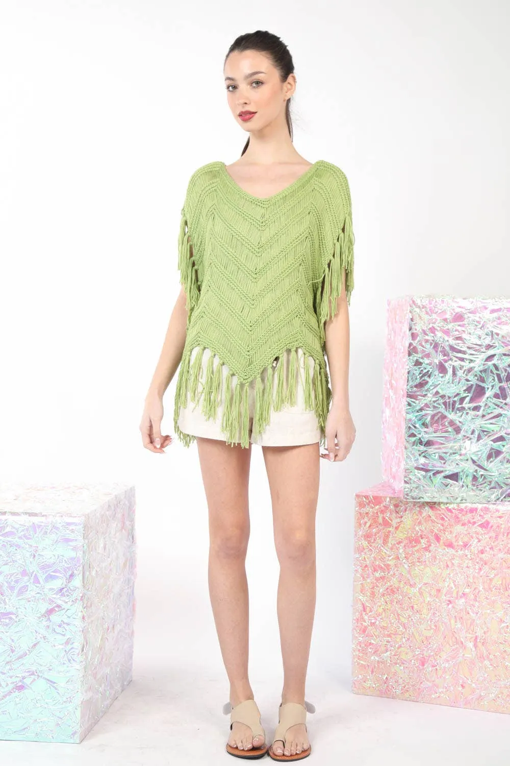 12W3006N-Fringe Detail Oversized Sweater Top