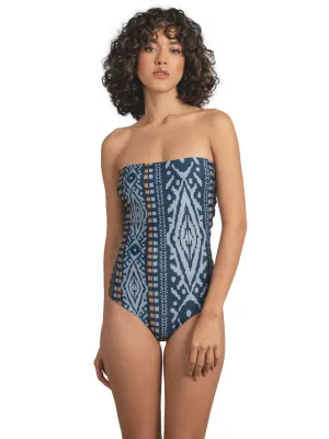 Adara One Piece ::RET
