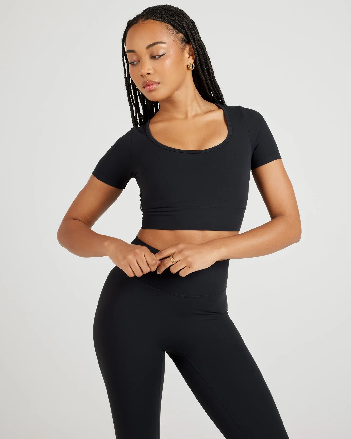 Airey Scoop Crop Tee - Black