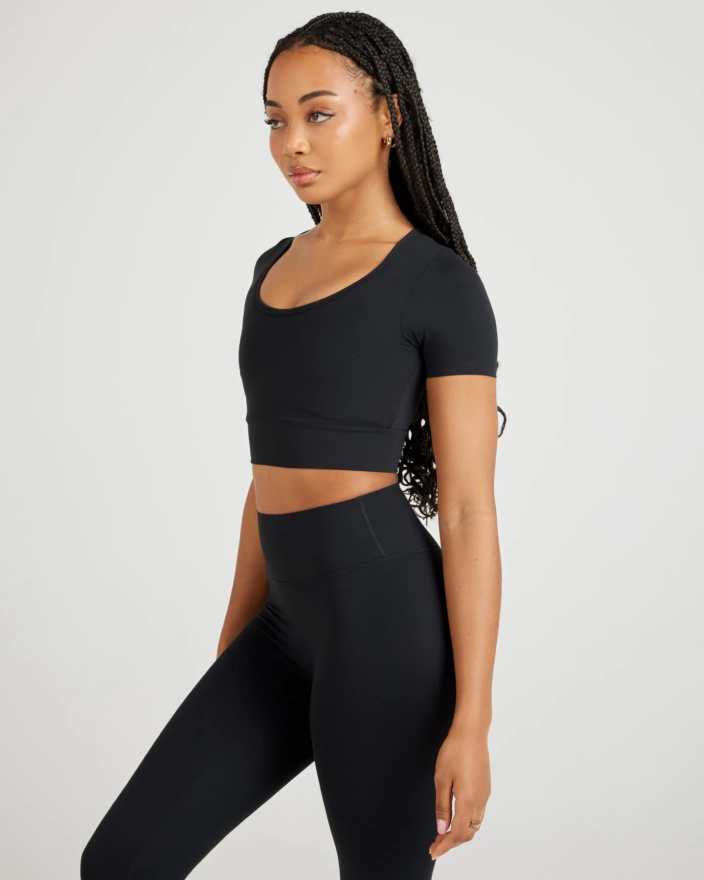Airey Scoop Crop Tee - Black