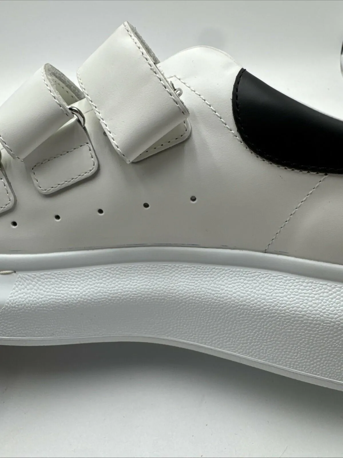 Alexander McQueen Oversized Triple Strap Sneakers White Size 42 - Very Good