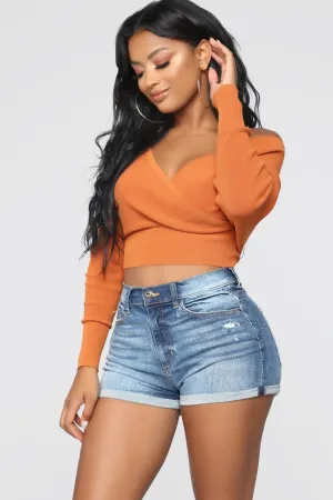 All The Right Places Sweater - Rust