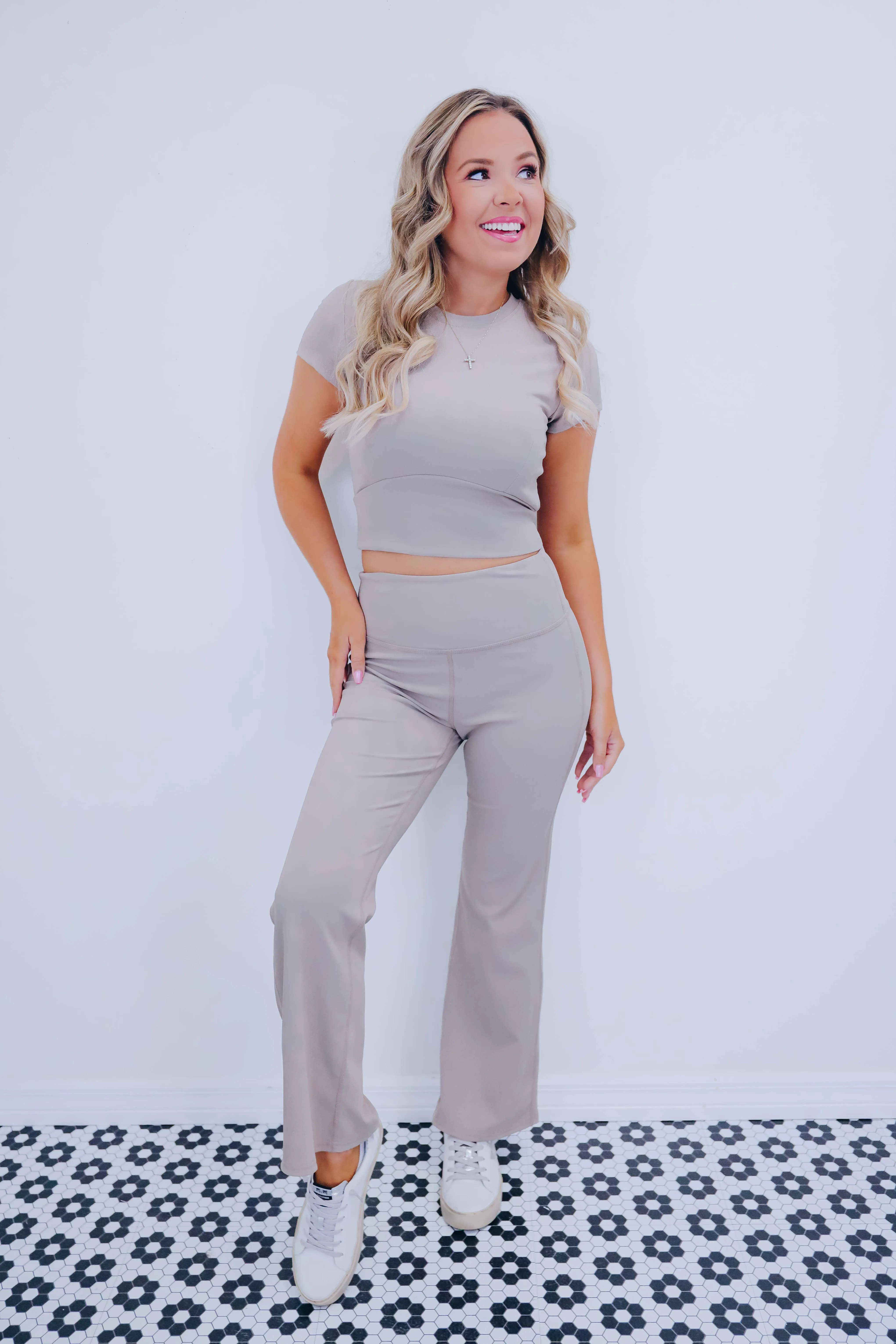 Asana Active Ribbed Cropped Top - 3 Colors