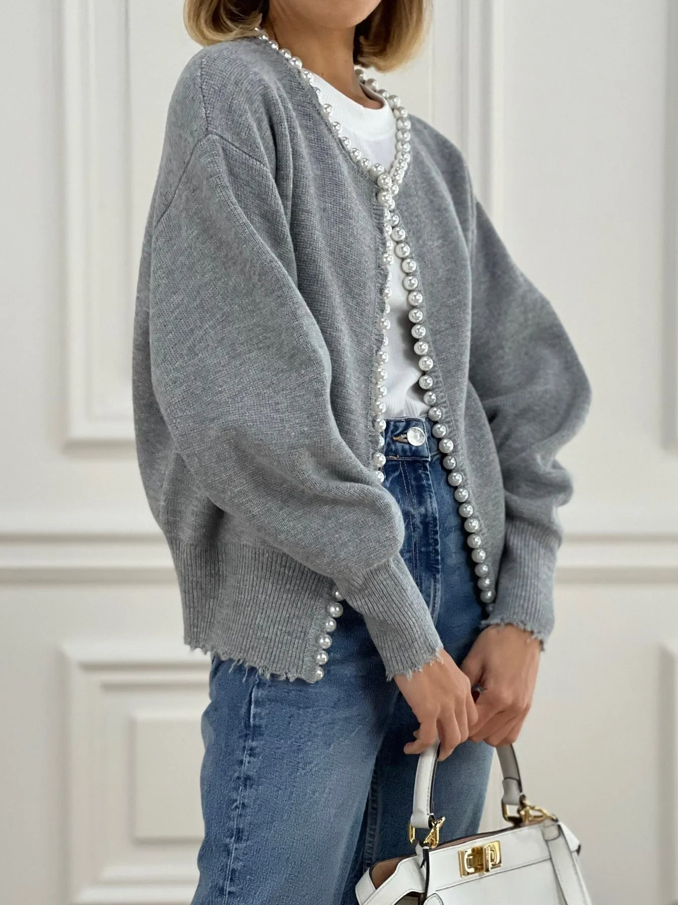 AVERY | CHIC PEARL CARDIGAN