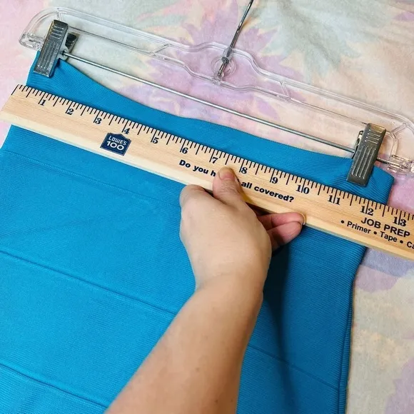 BCBG Maxazria Cyan Bandage Bodycon Mini Skirt
