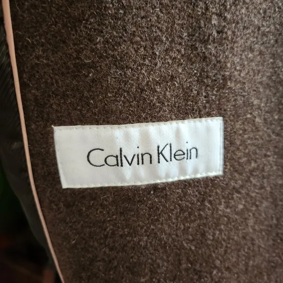 Calvin Klein Brown Peacoat with Wide Lapels and Tailored Silhouette