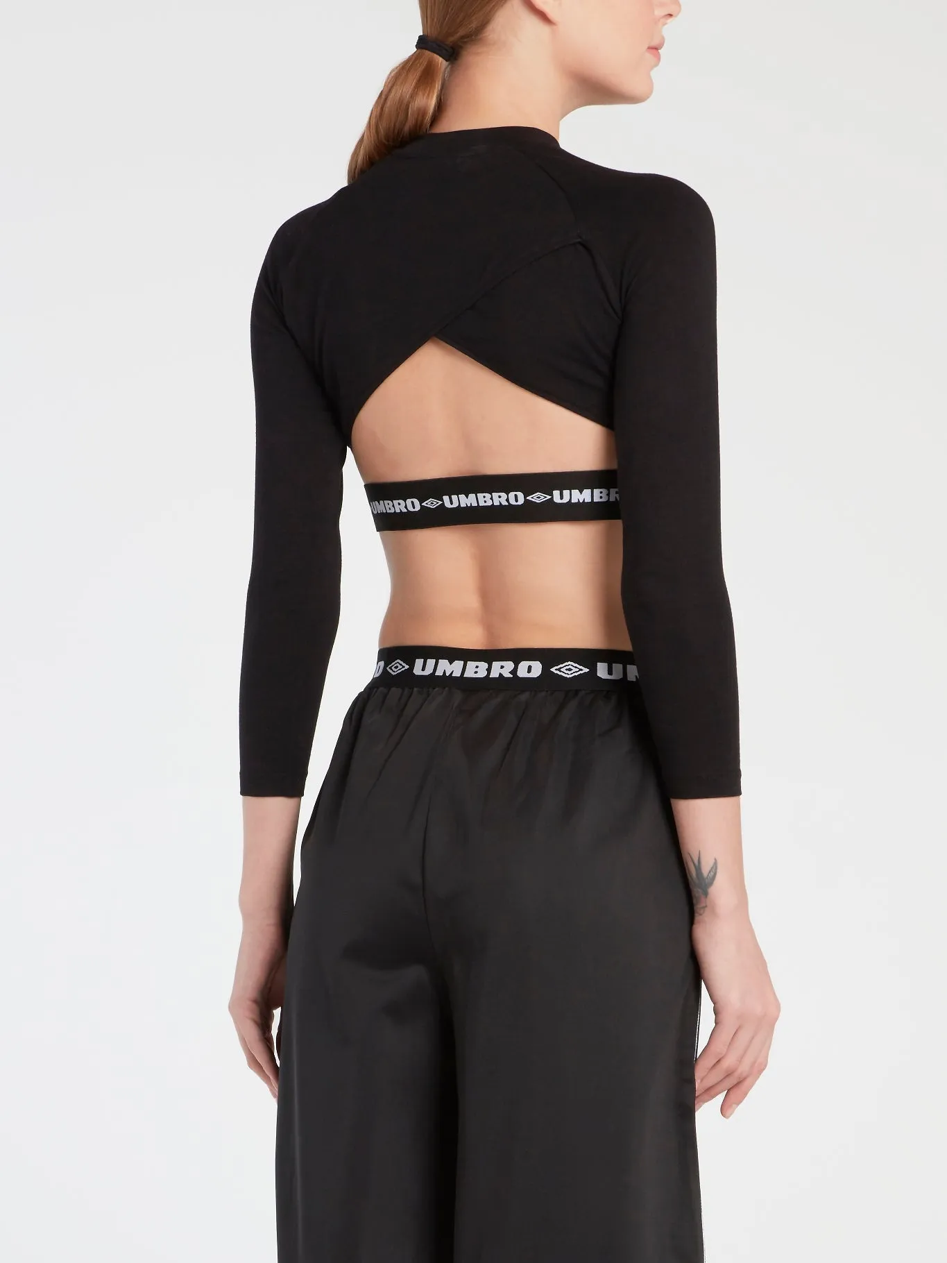 Cara Black Cropped Top