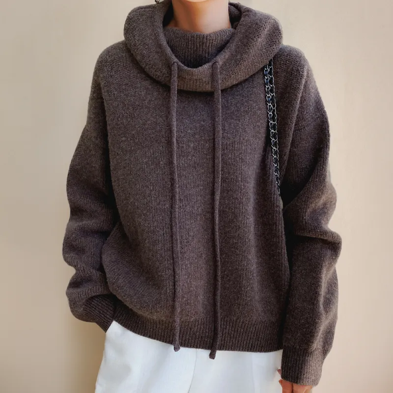 Cleo - Turtleneck for a classic, elegant look