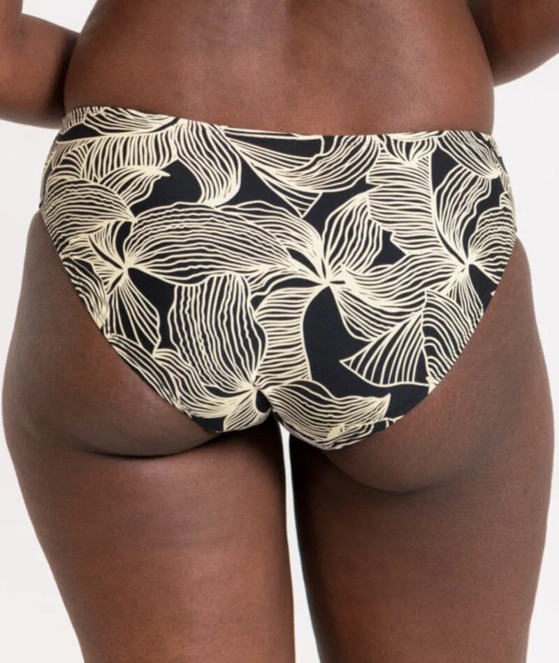 Curvy Kate Ripple Reef Classic Brief - Black Print