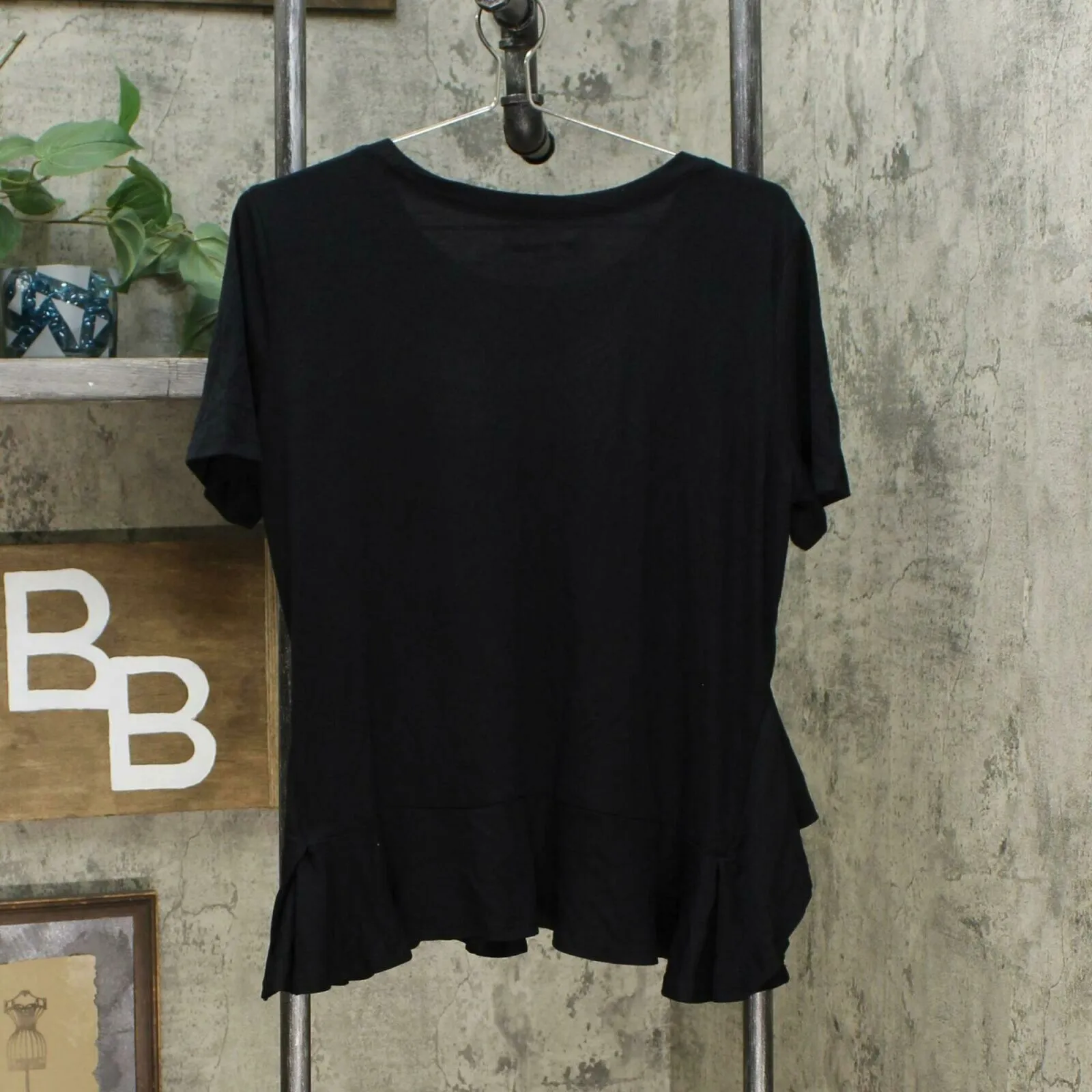 DG2 by Diane Gilman Women's Asymmetric Ruffle Hem Top Black Small