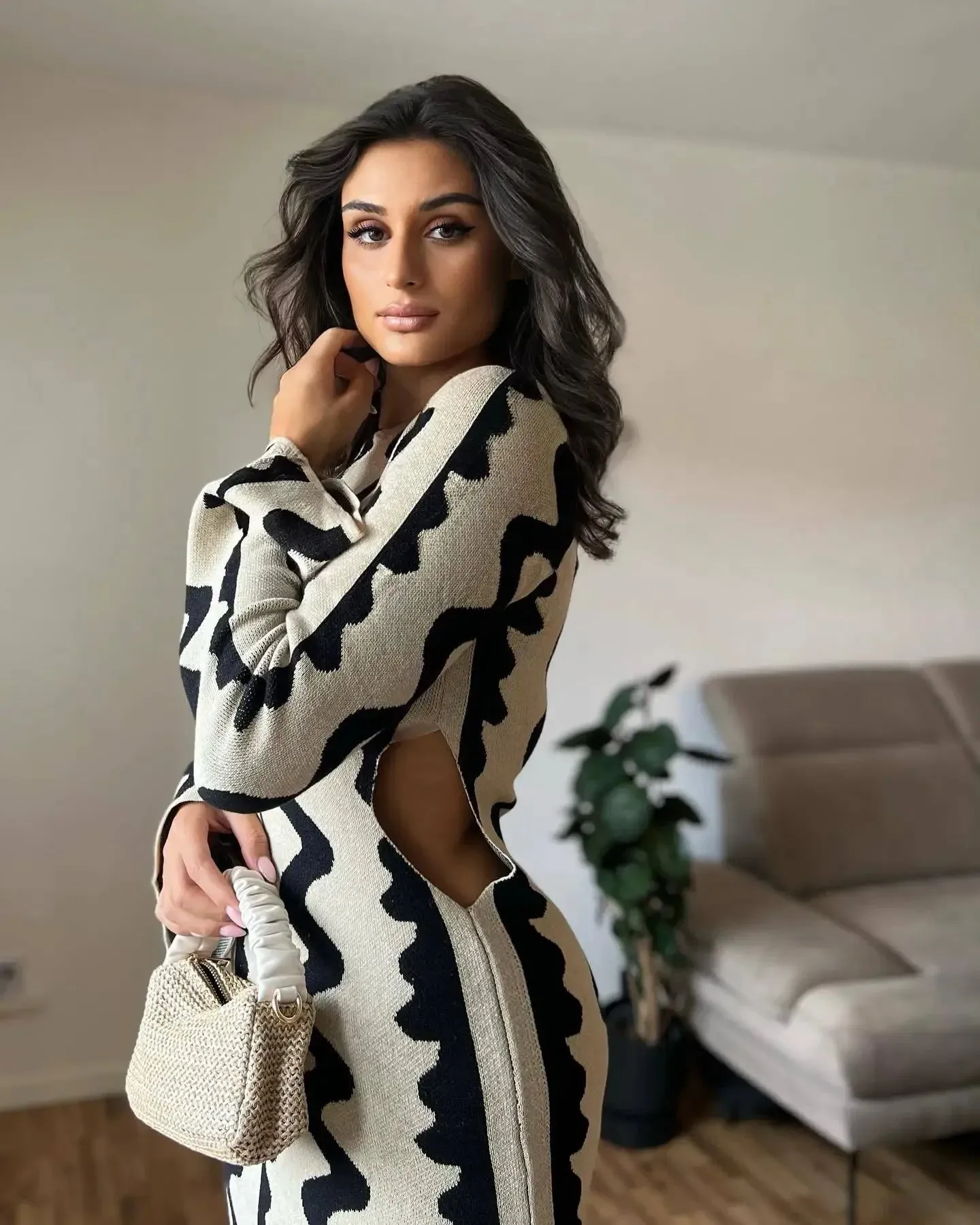 DressBetty - 2024 Elegant Wave Striped O-neck Maxi Knitted Bodycon Dress