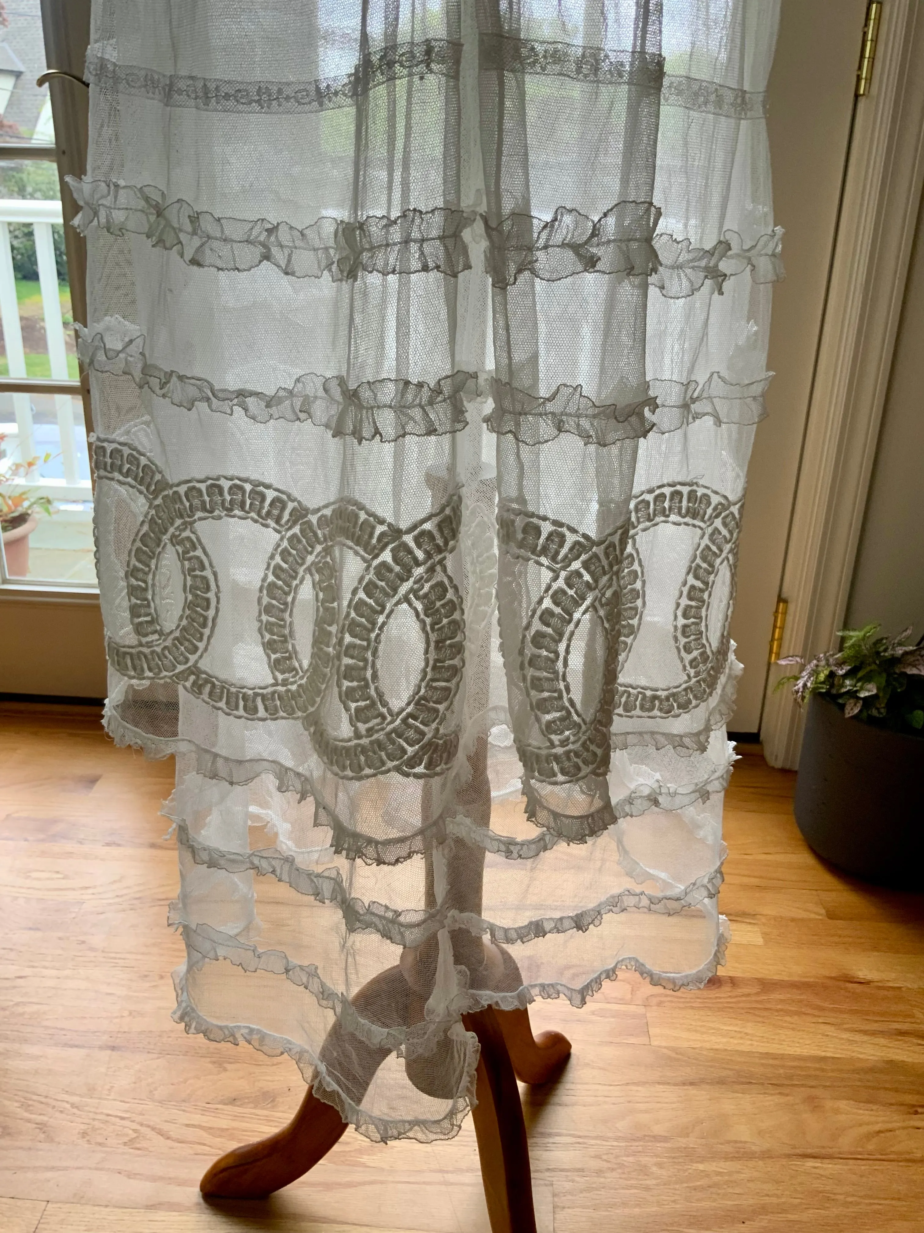 Edwardian Embroidered Tulle Tea Dress - 1910 - Bridal