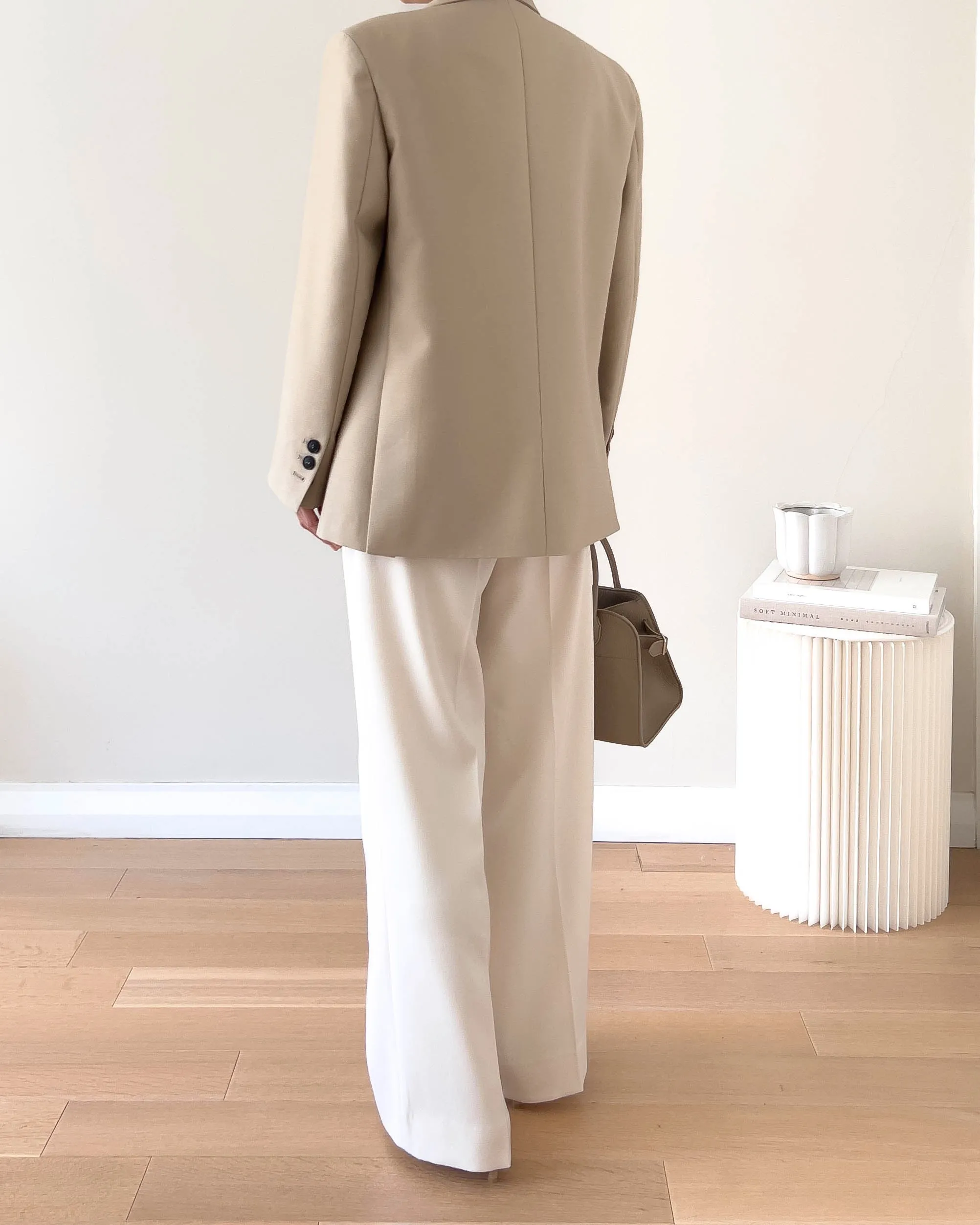 ELINOR WOOL SILK BLAZER BEIGE