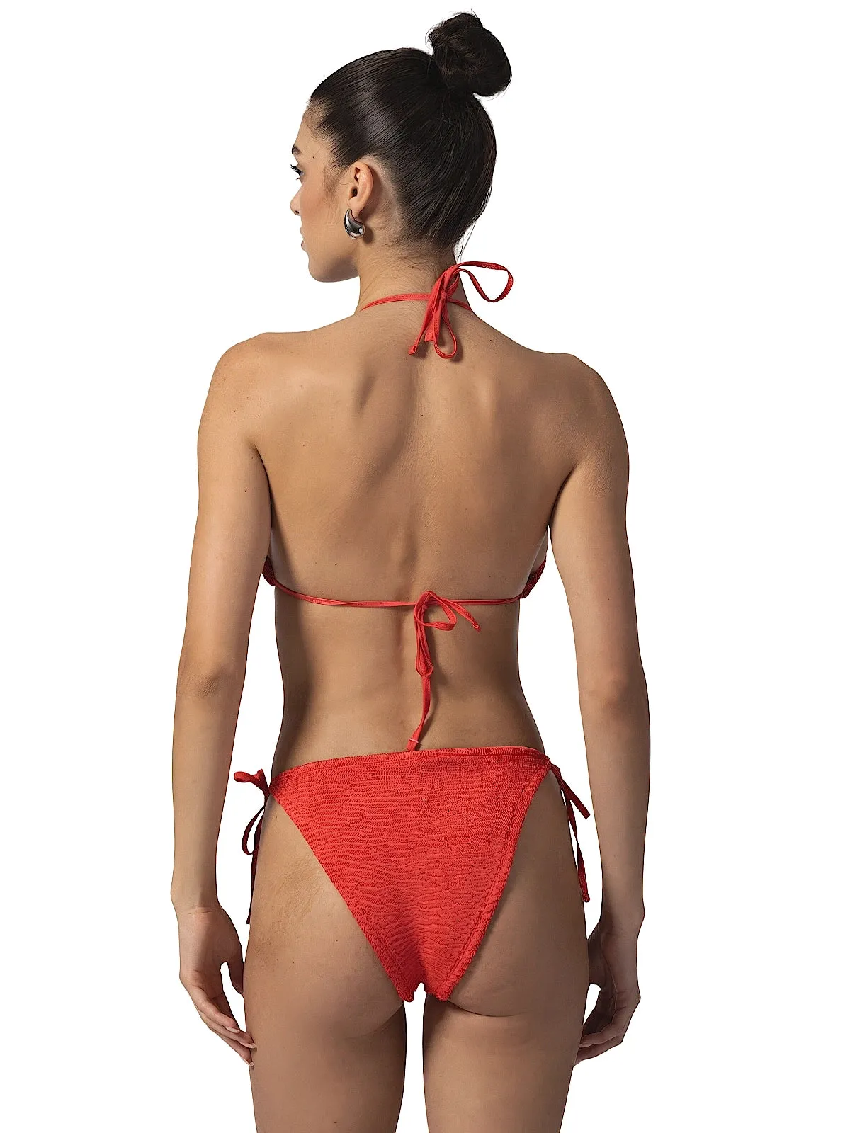 Ema Bikini