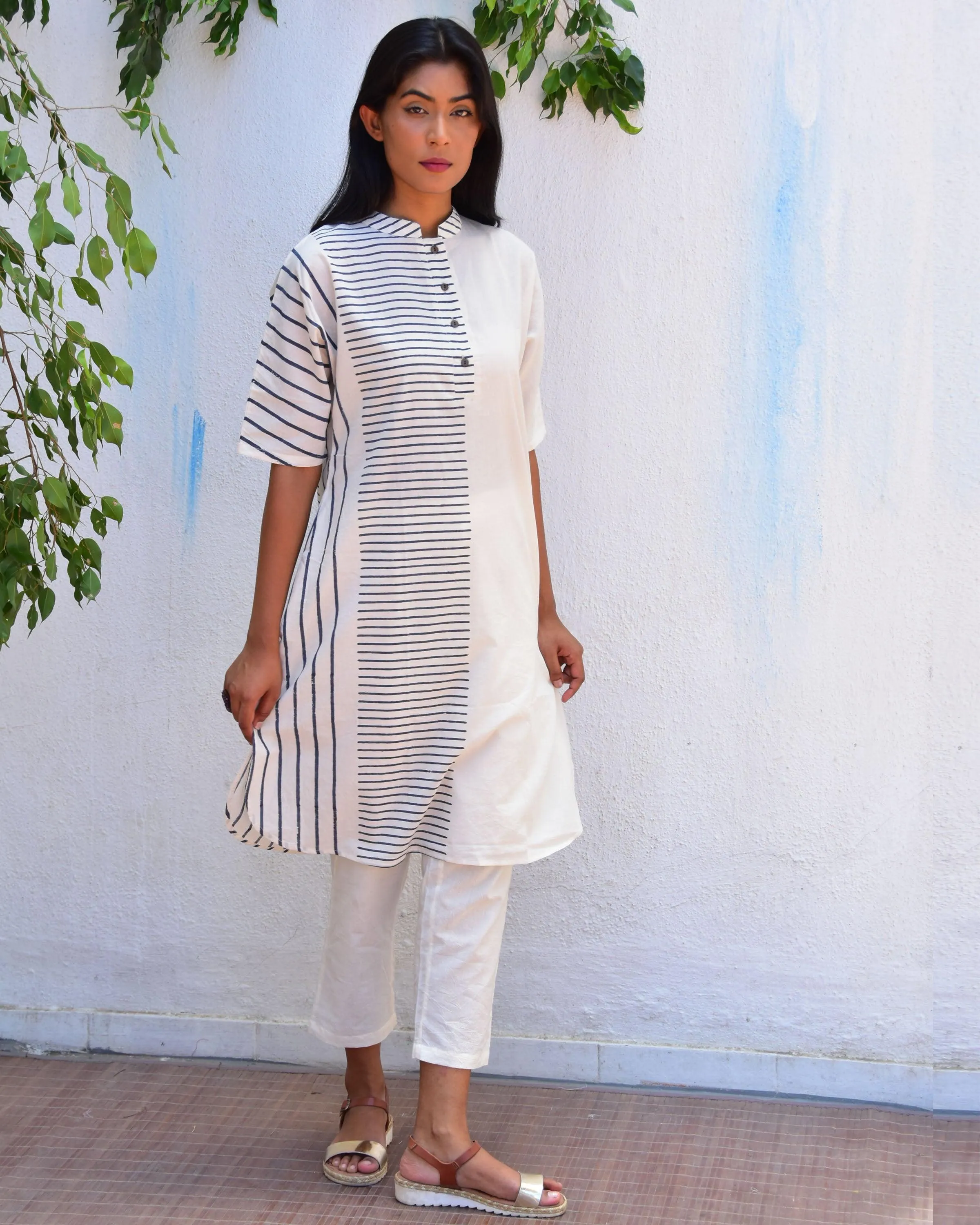 Enchanted Handblockprinted Cotton Kurta Set - Vnmn