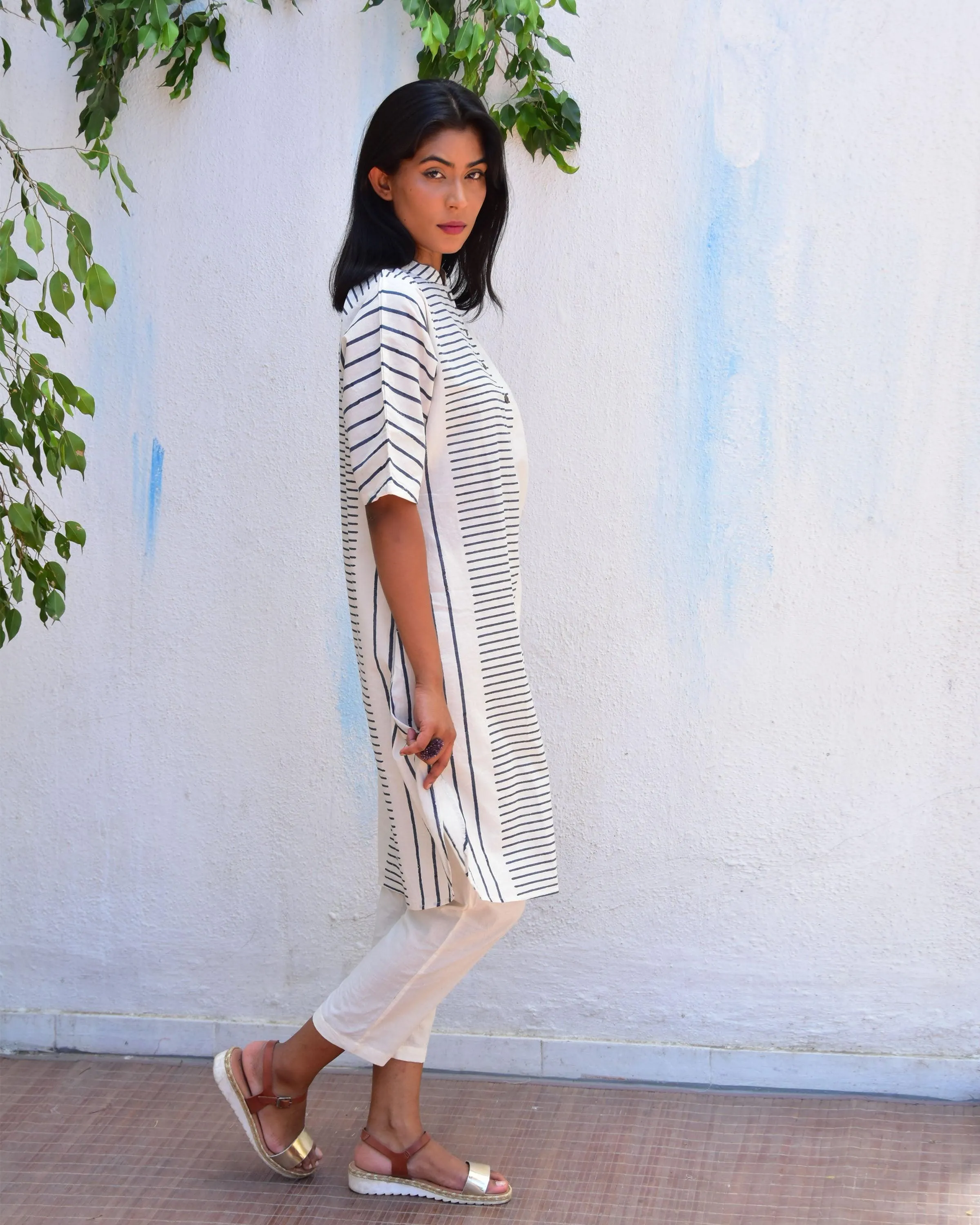 Enchanted Handblockprinted Cotton Kurta Set - Vnmn