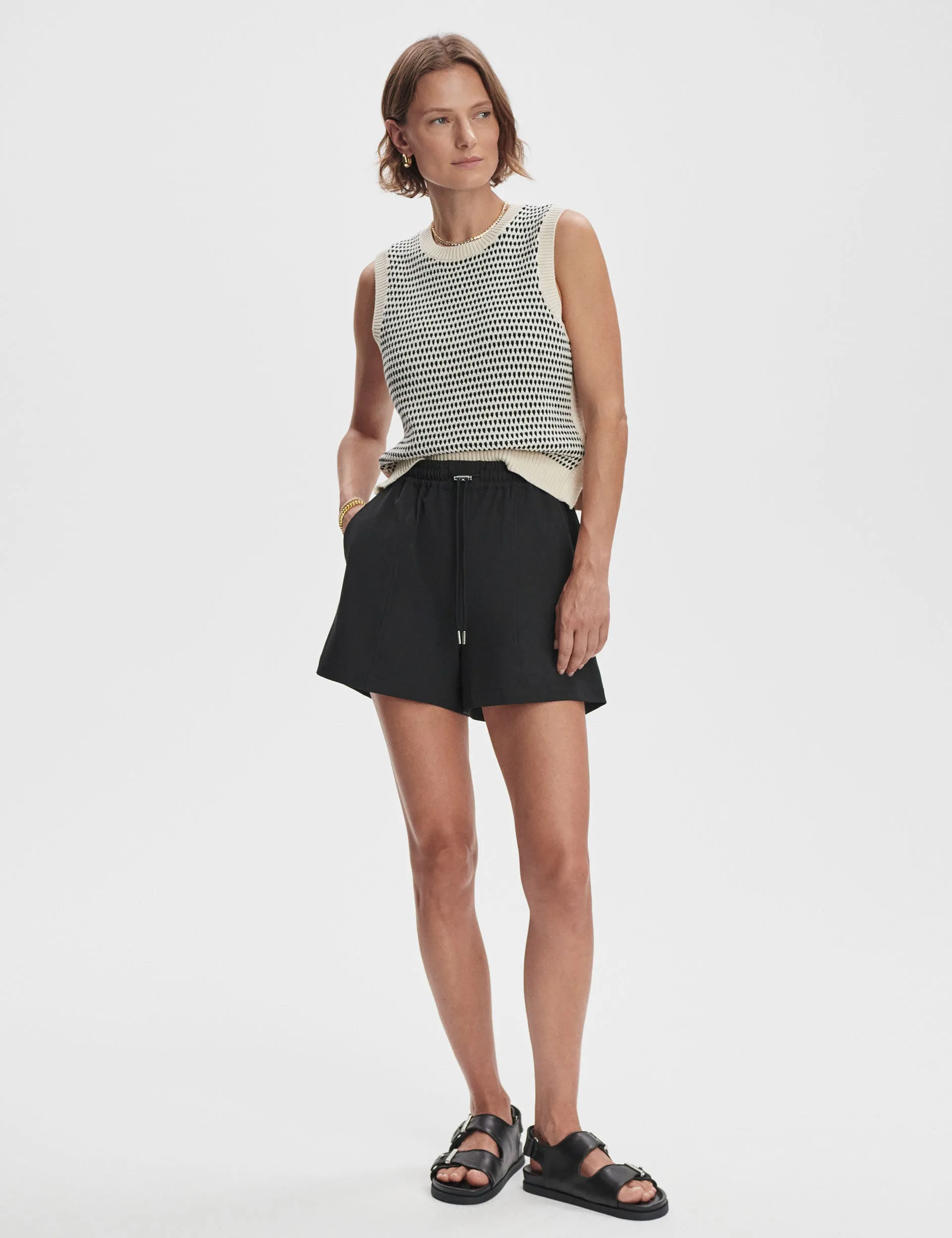Esmond Short 3" - Black