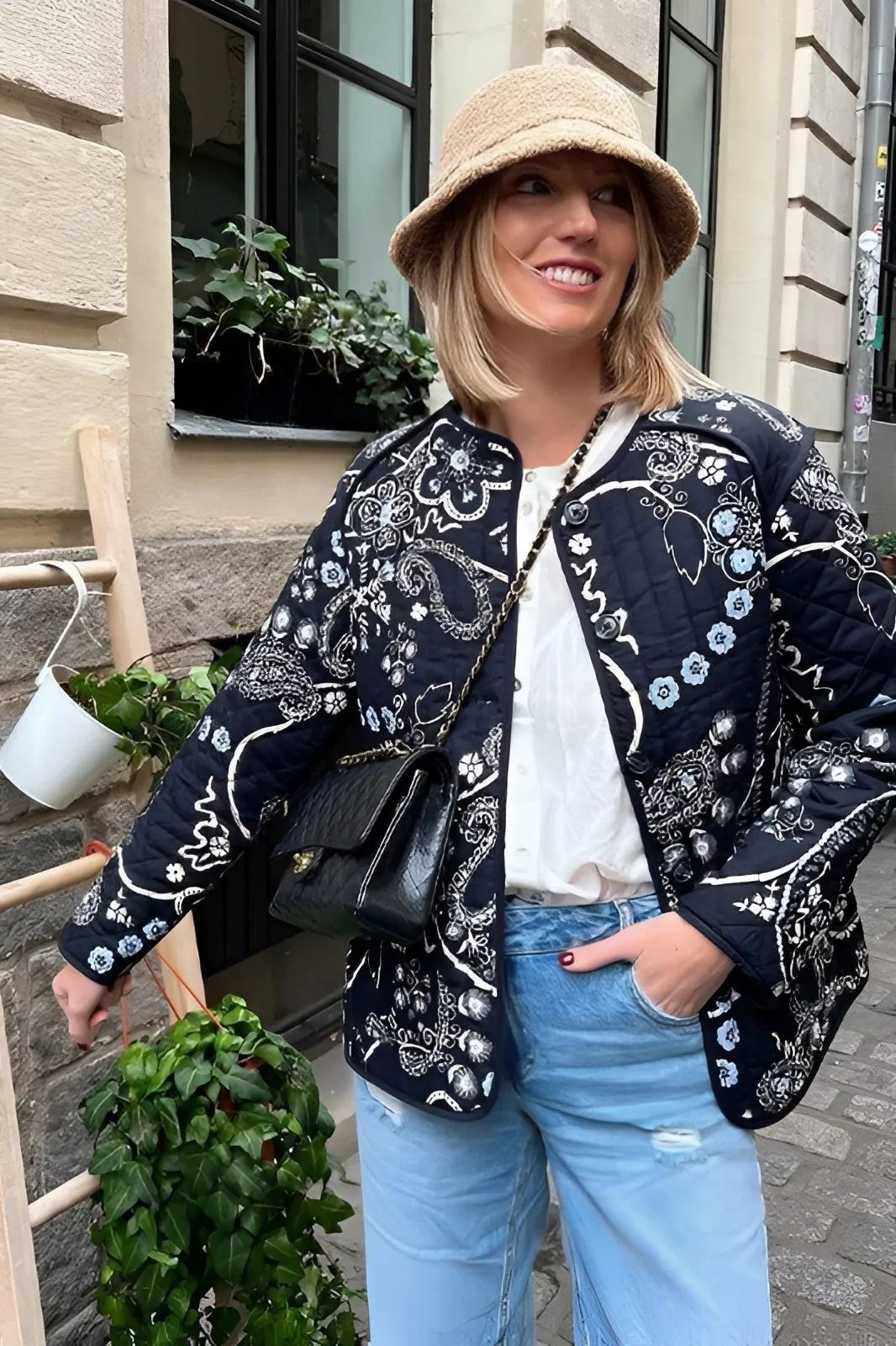 Floral Embroidered Bohemian Paisley Jacket - Women's Spring Outerwear