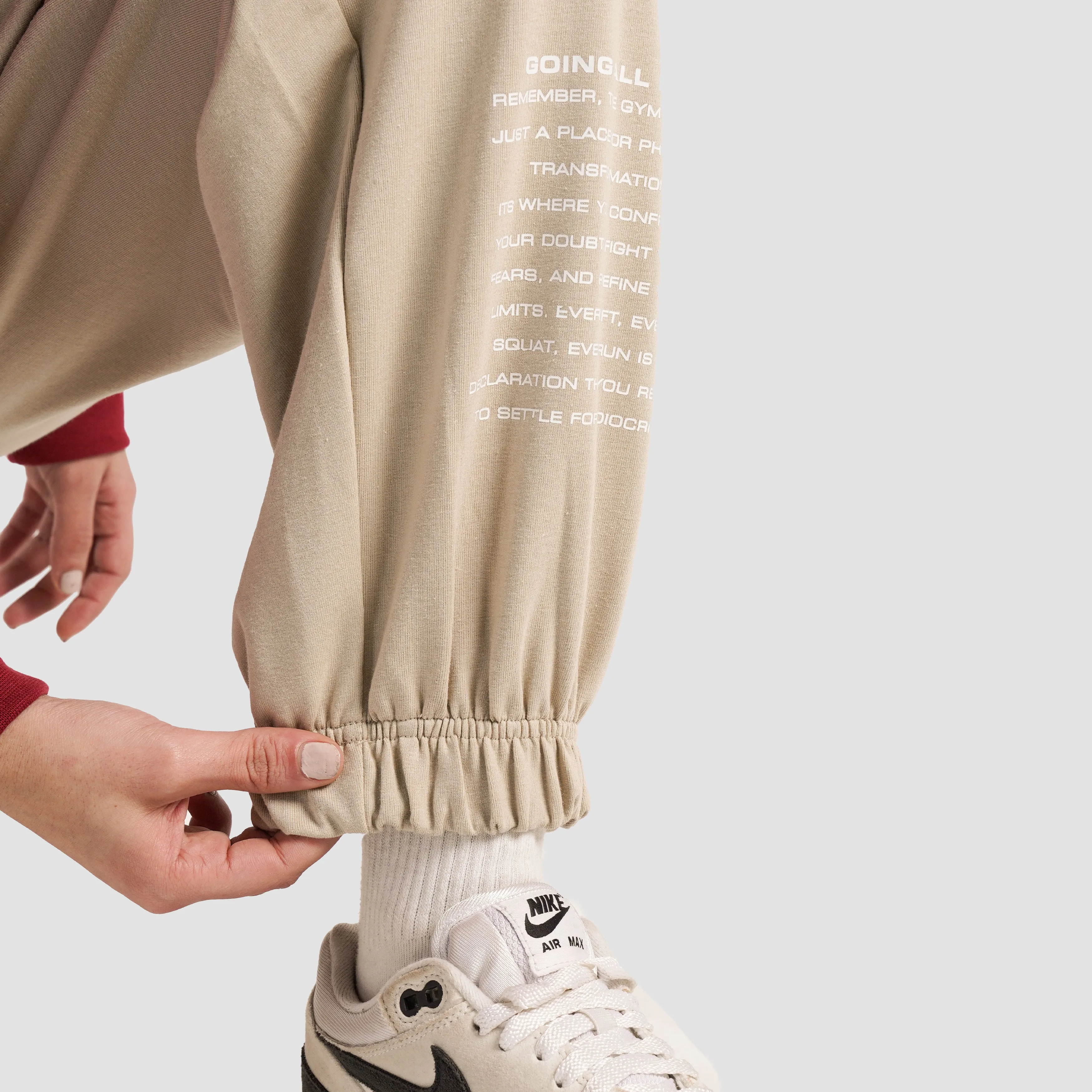 GAI Pulse Oversized Joggers (Beige)