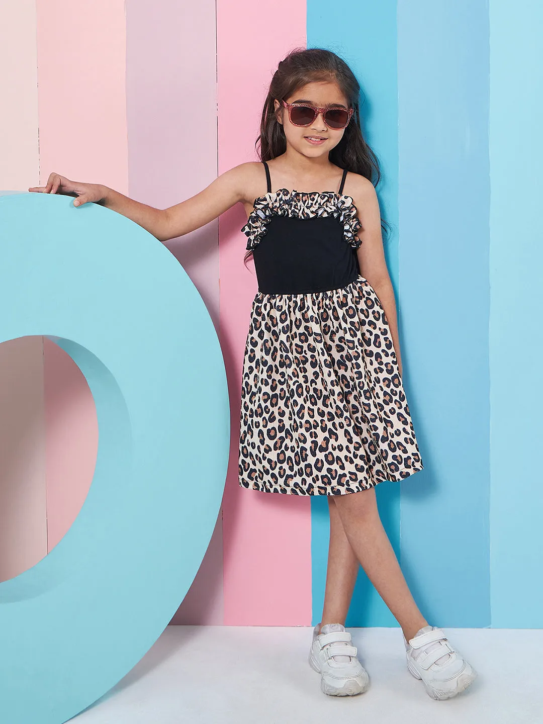 Girls Abstract Printed Shoulder Straps Fit Flare Dress