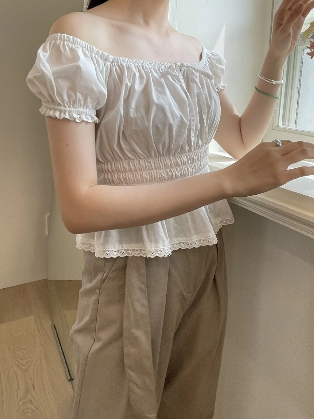 JEANNE TOP