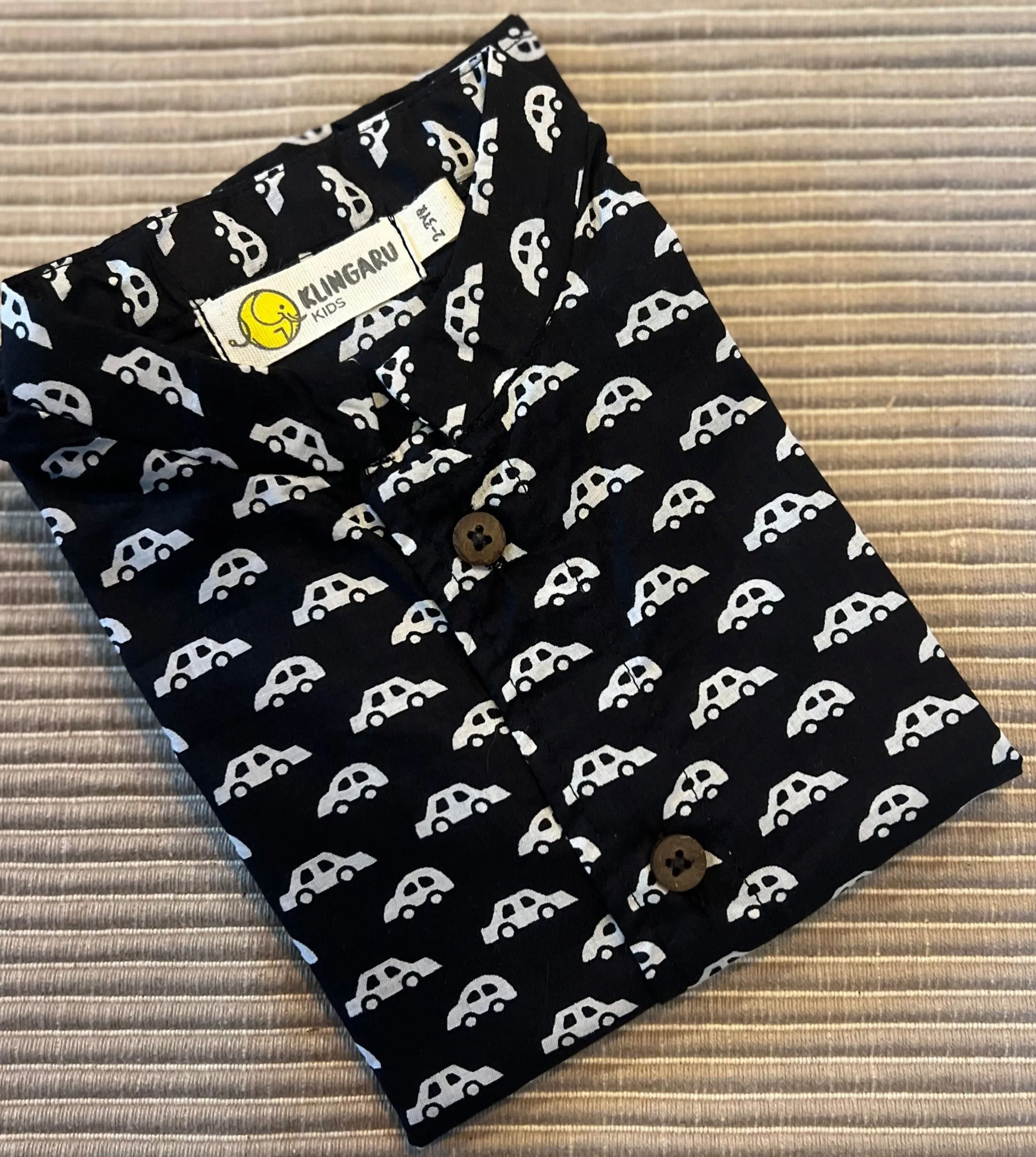 Klingaru Shirt - Black Cars