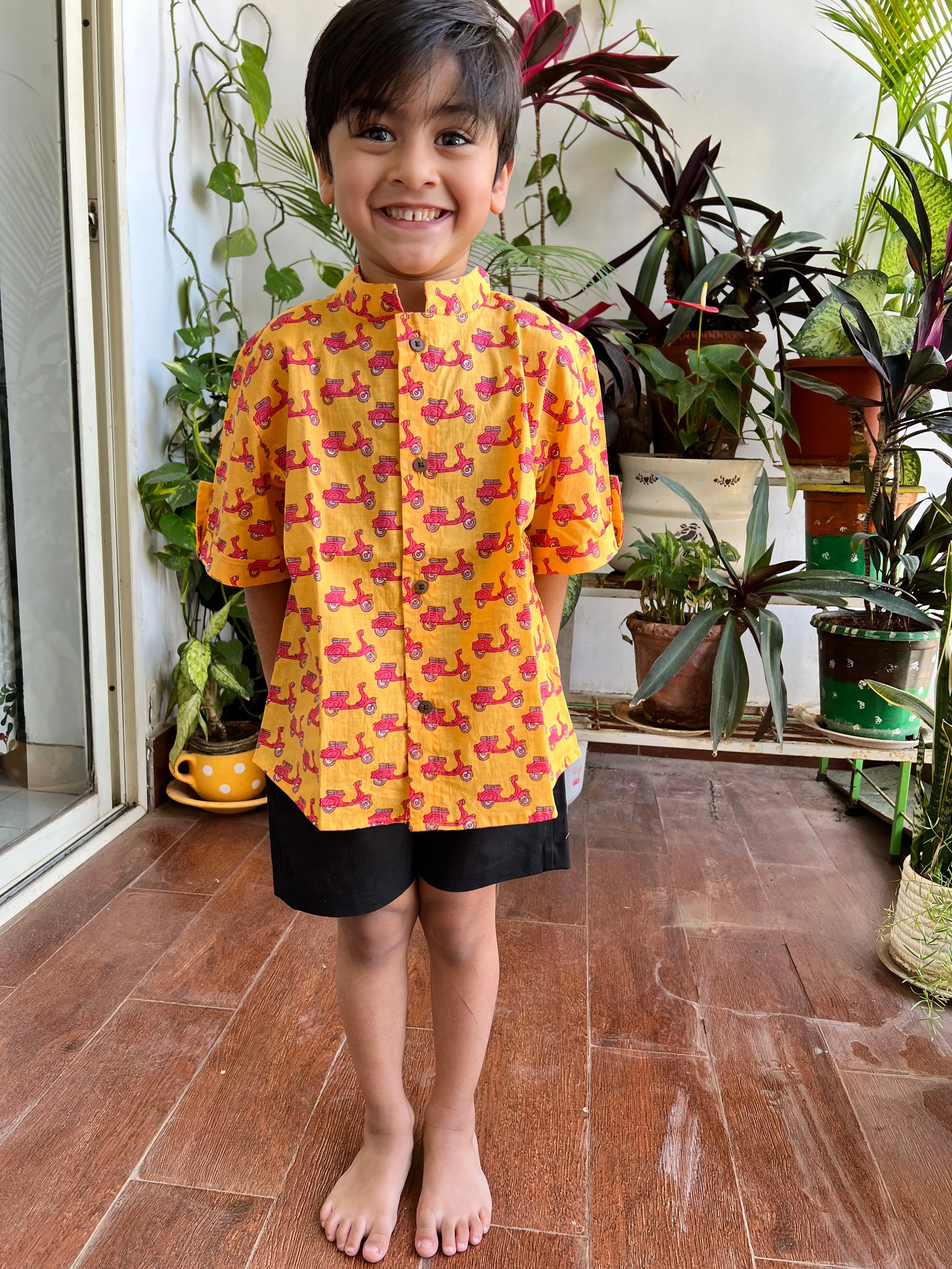 Klingaru Shirt - Red Scooters