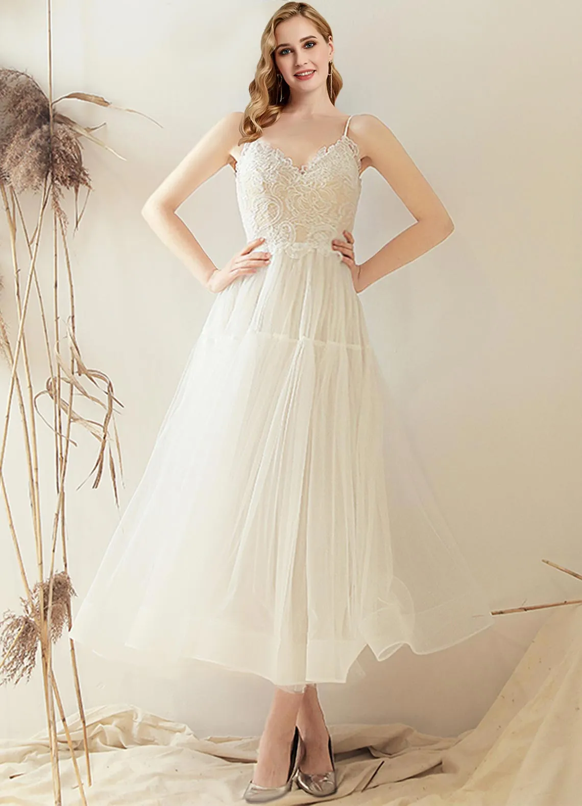 Lace Embroidery Backless Simple Slim Wedding Bridal Dress