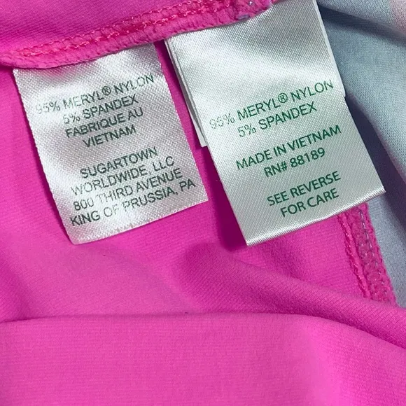 Lilly Pulitzer UPF 50  Luxletic® Pink pleated, striped hem Loren skorts size S