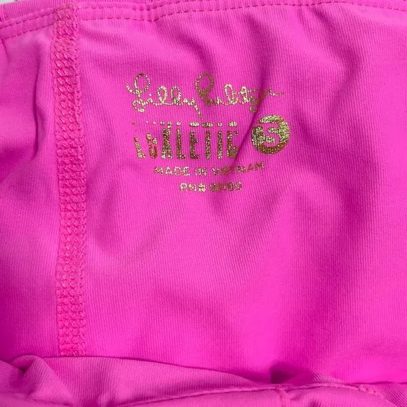 Lilly Pulitzer UPF 50  Luxletic® Pink pleated, striped hem Loren skorts size S
