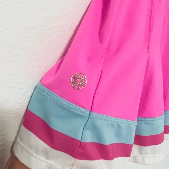 Lilly Pulitzer UPF 50  Luxletic® Pink pleated, striped hem Loren skorts size S