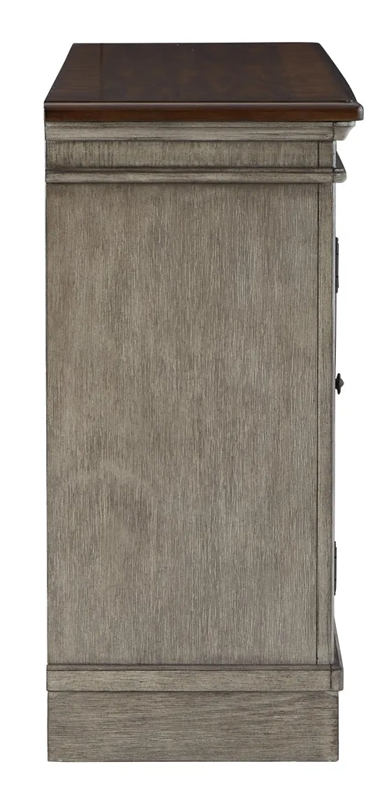 Lodenbay Dining Room Server