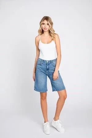 Low Rise Mid Wash Jort