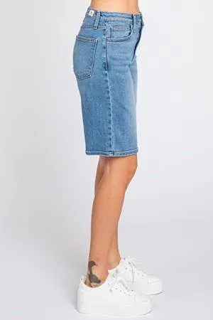 Low Rise Mid Wash Jort