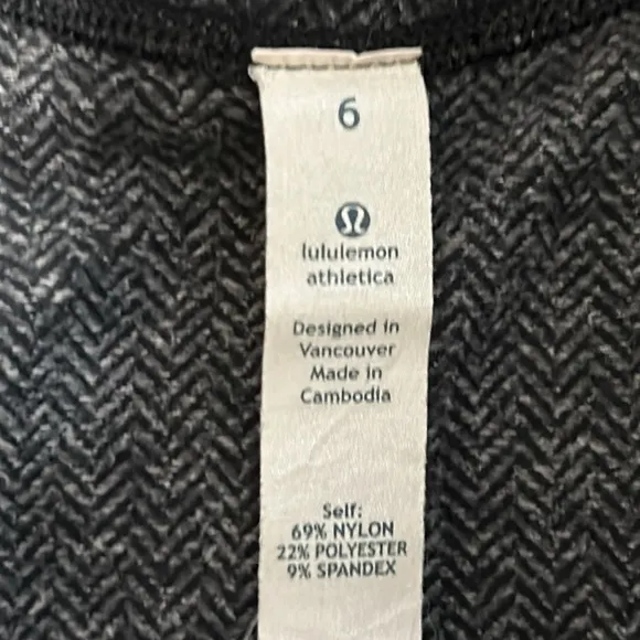 Lululemon Run:U Turn Herringbone Pullover Sweater, size 6