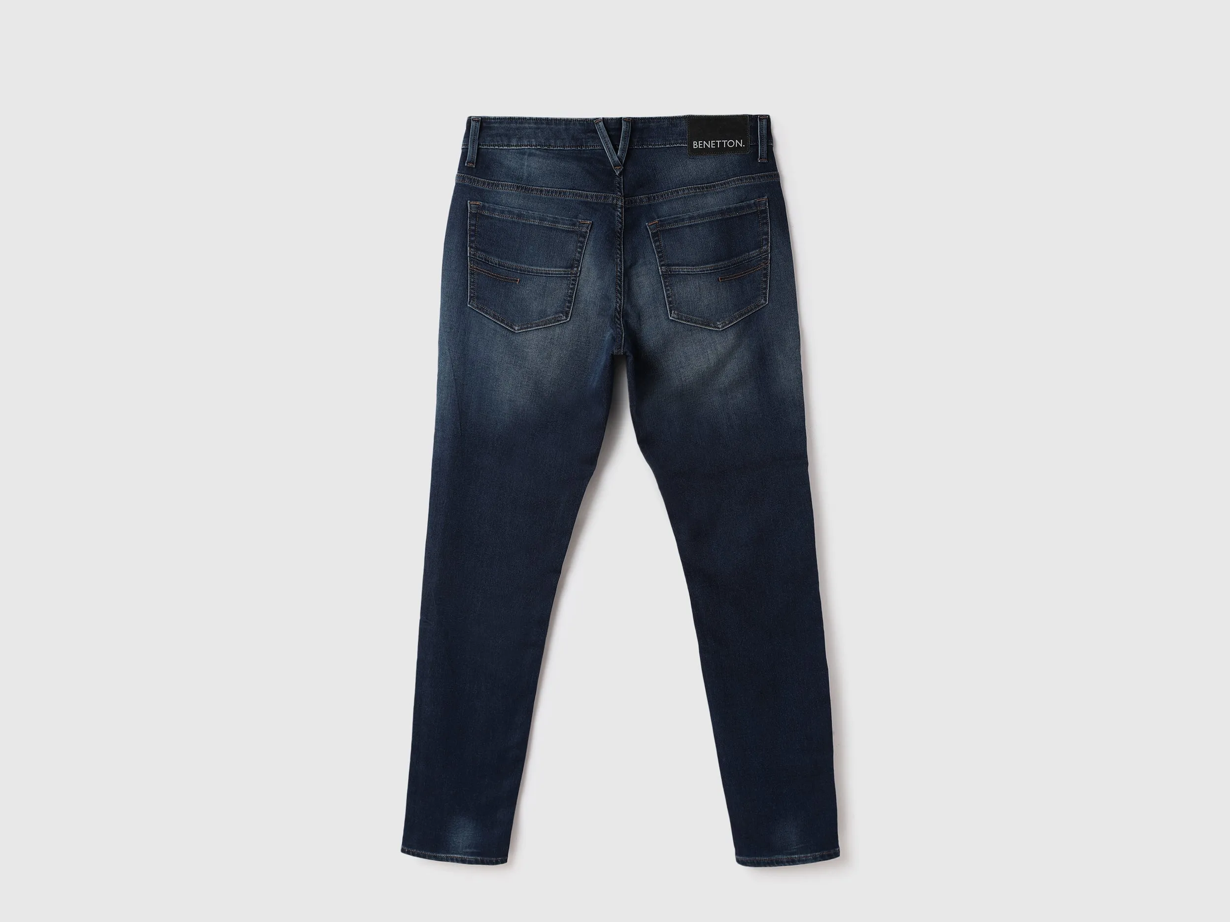 Men Solid Skinny Fit Jeans