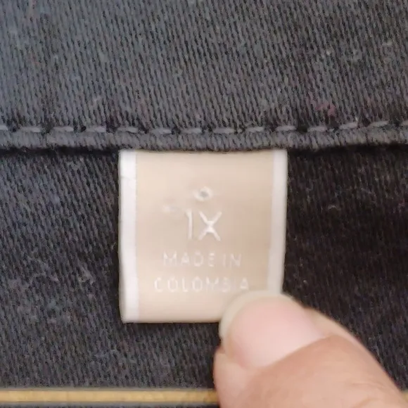 Michael Kors 1X Denim Jacket Trucker Black Gold Button Front Stretch Classic