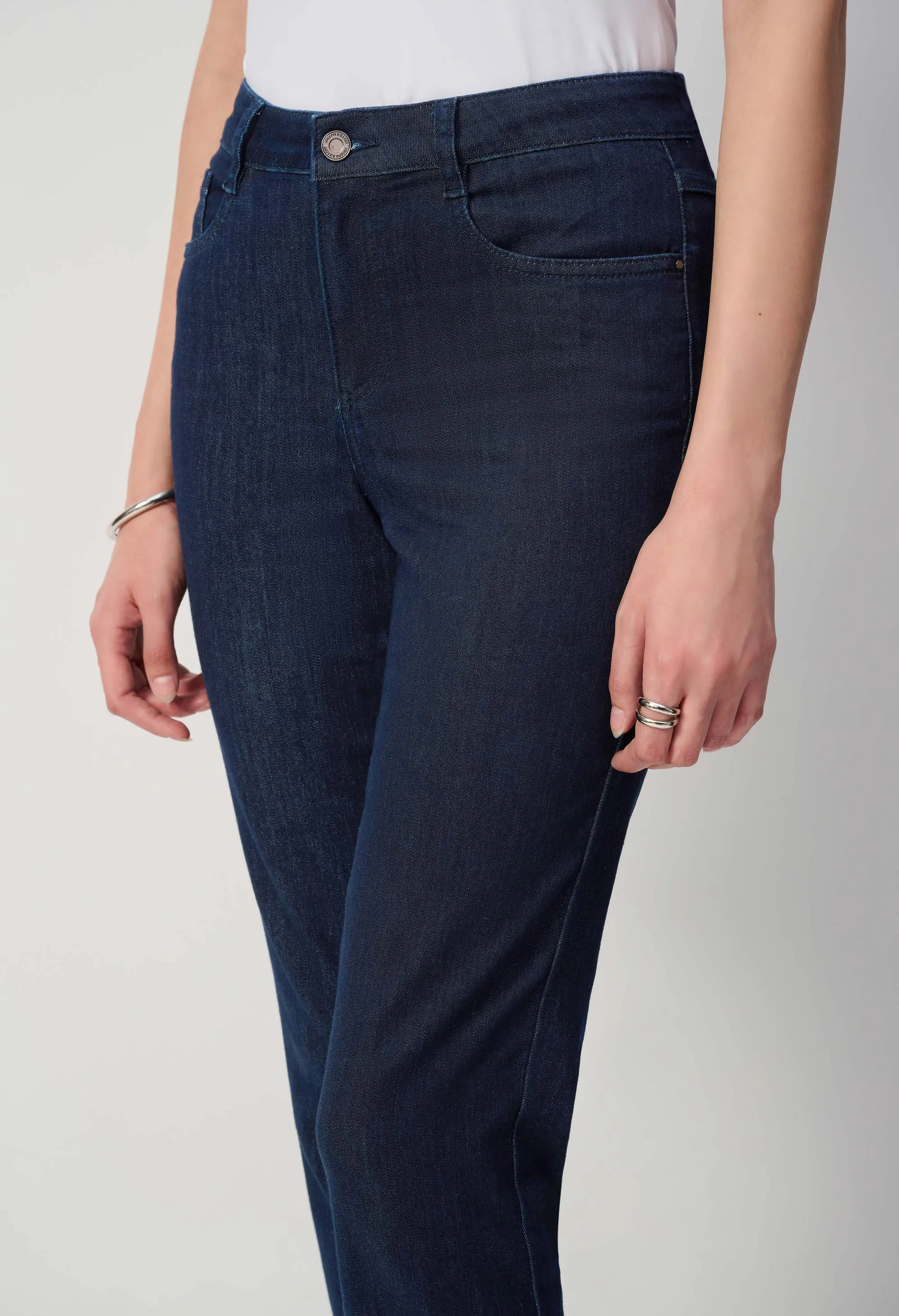 Mid-rise Casual Jeans Style