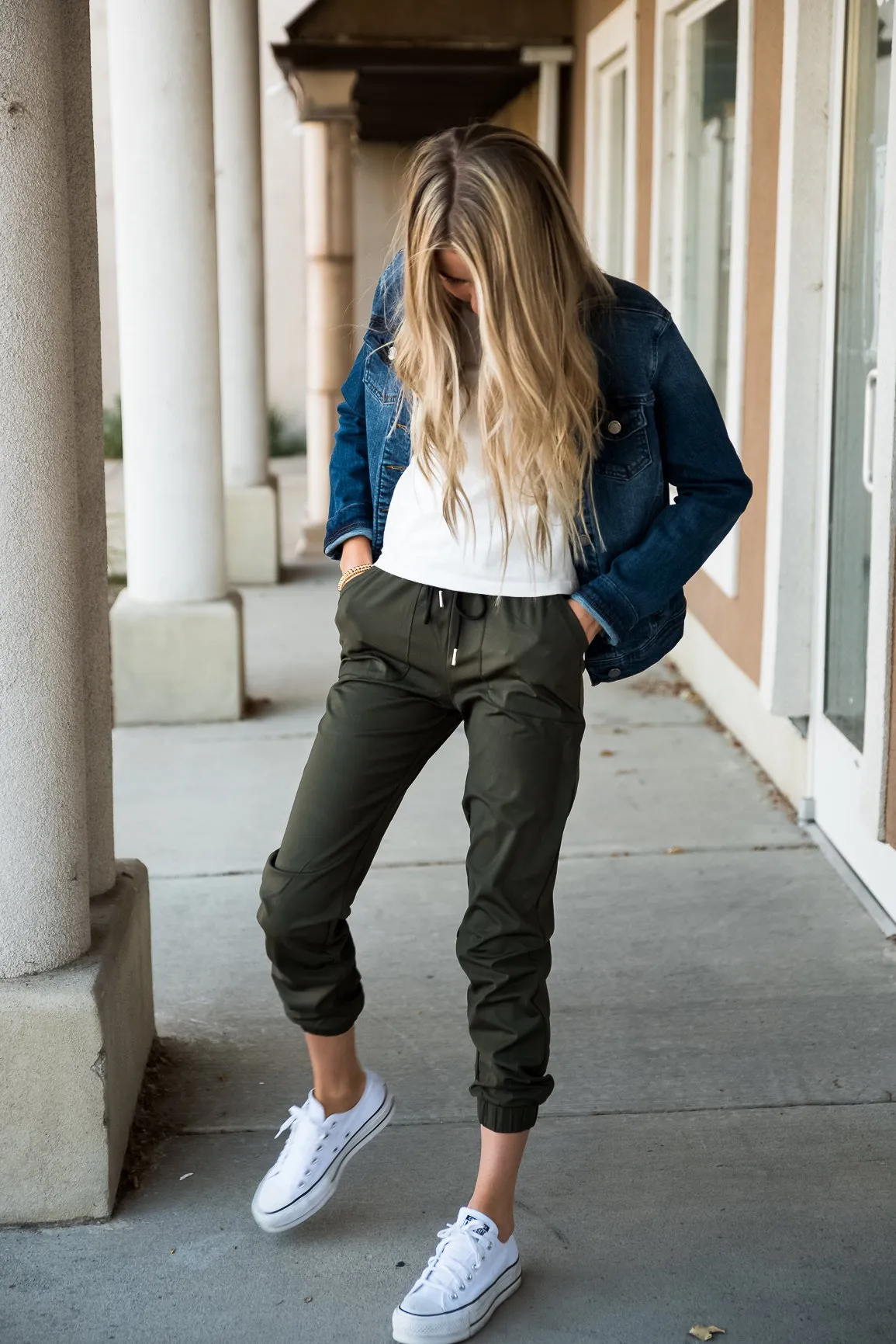 Mid-weight Joggers in Moss Green
