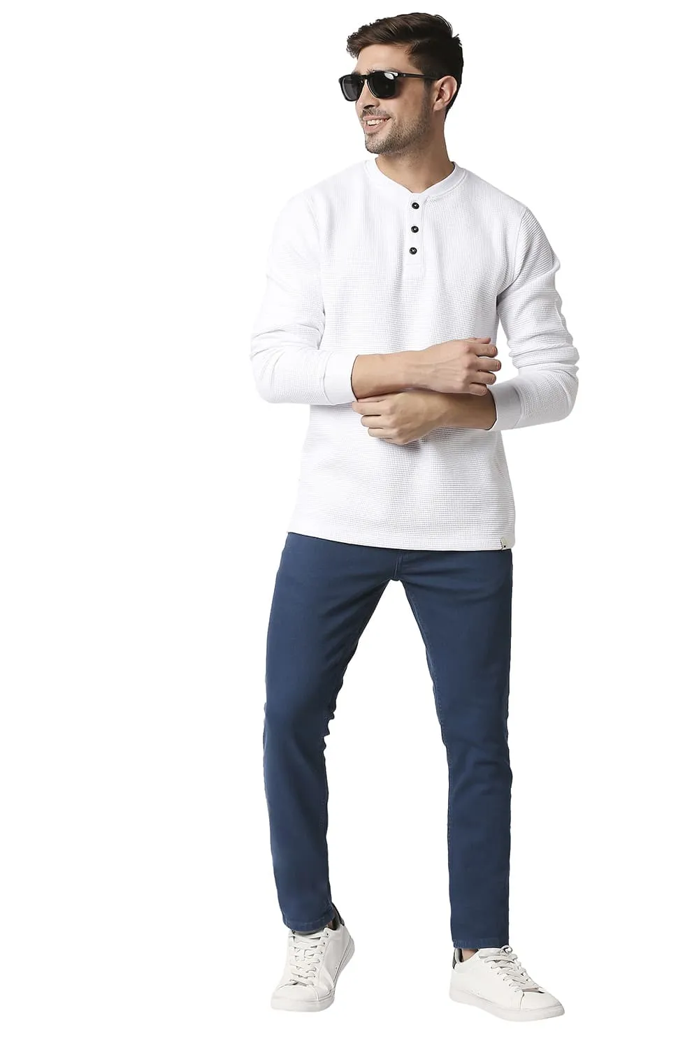 Muscle Fit Henley T-shirt