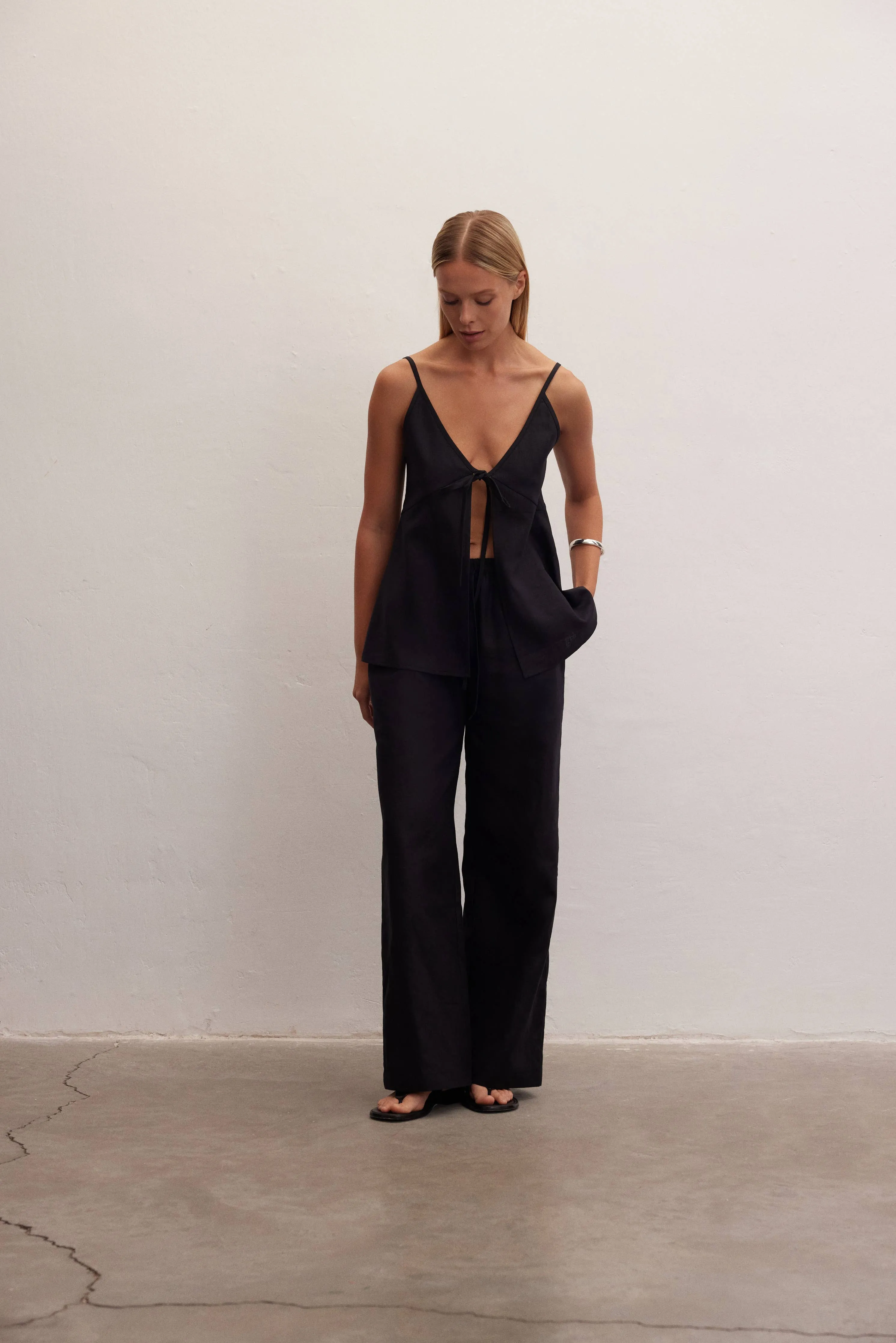 Nova | Spaghetti Strap Linen Top
