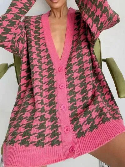 On Trend Classic Oversized Houndstooth Cardigan