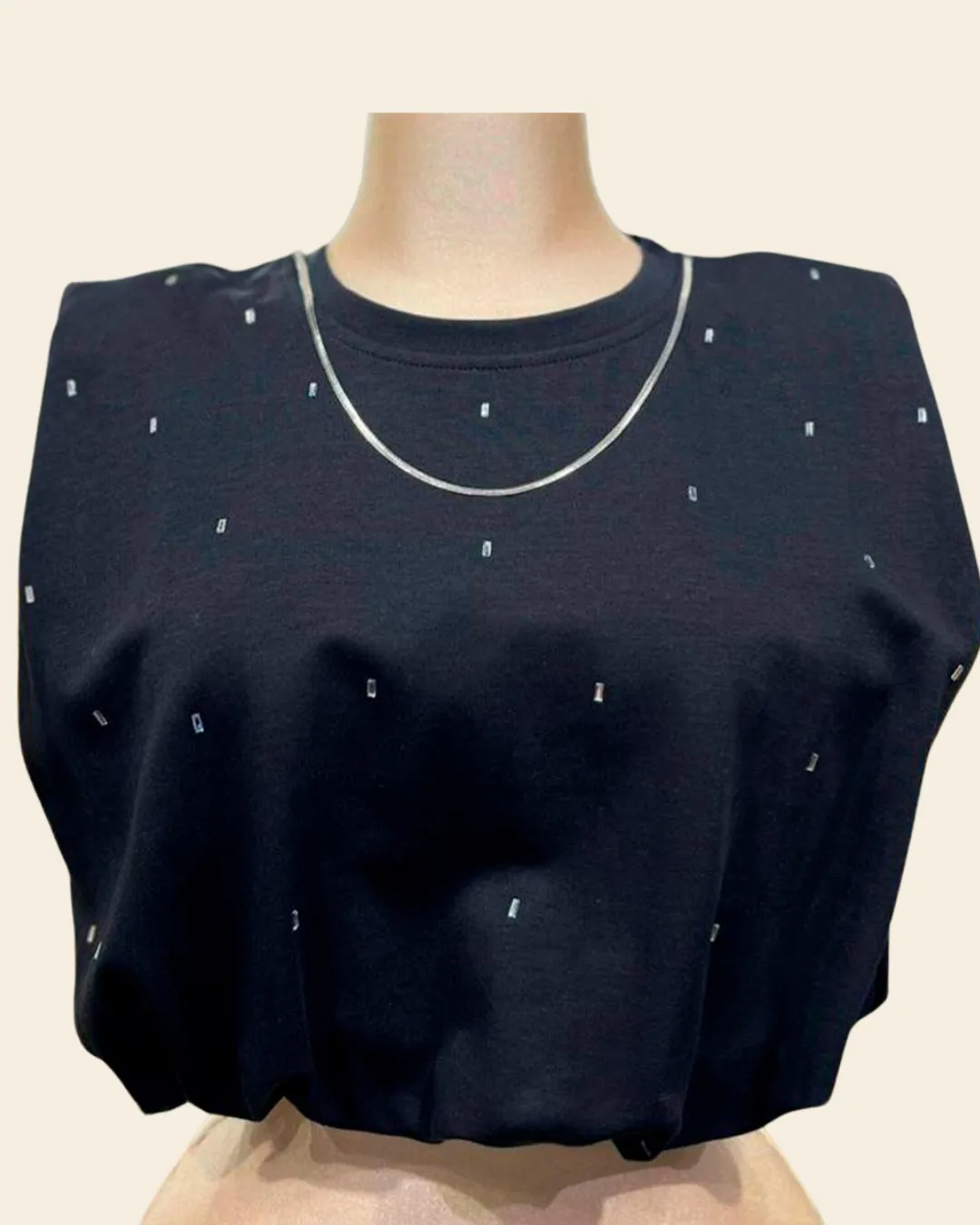 PAD SHOULDER CROP TOP