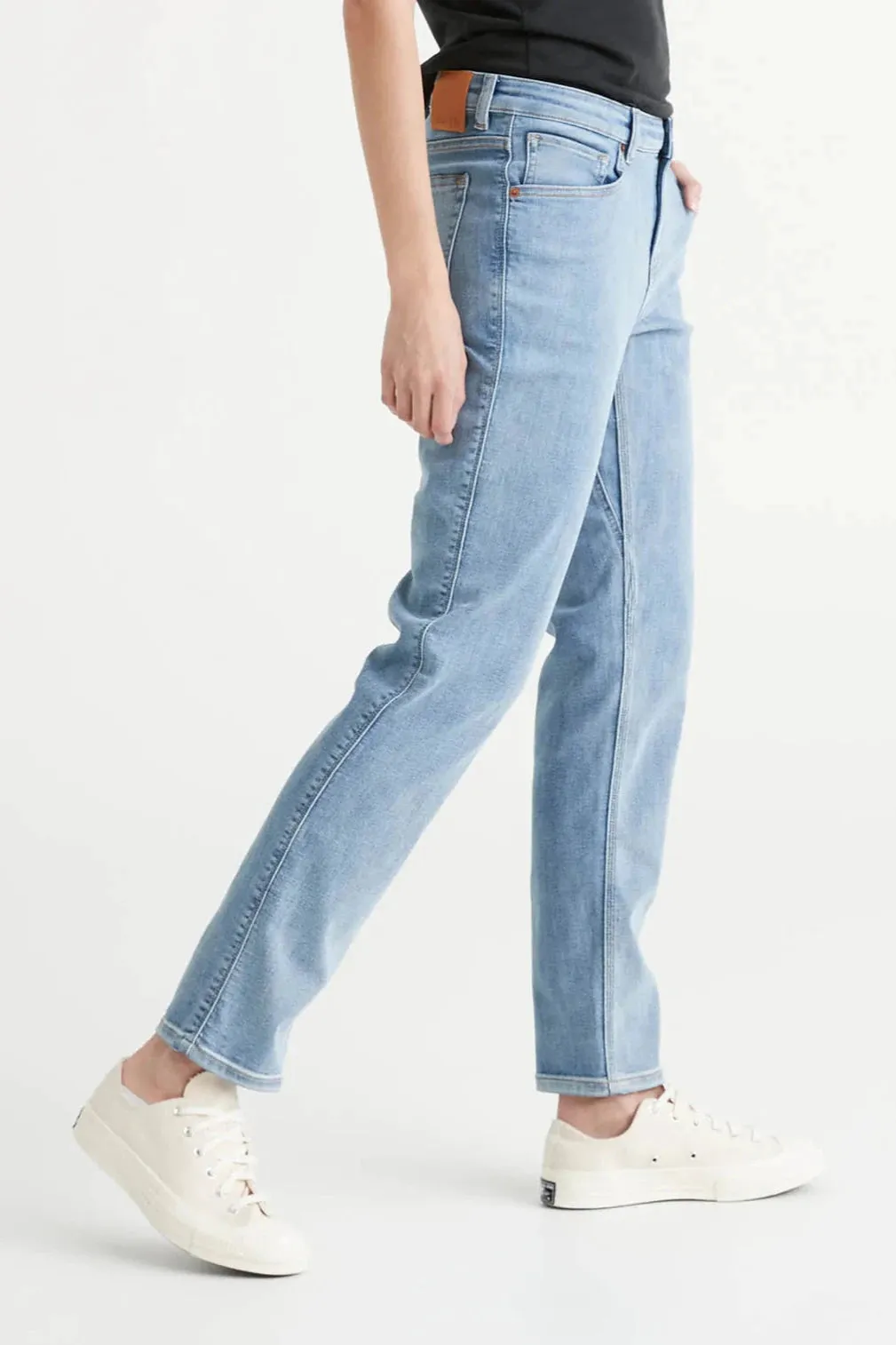 Performance Denim Girlfriend Jean