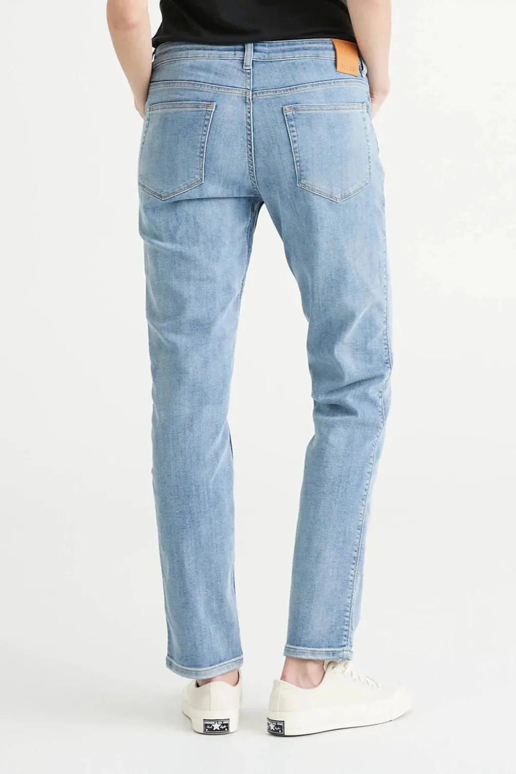 Performance Denim Girlfriend Jean