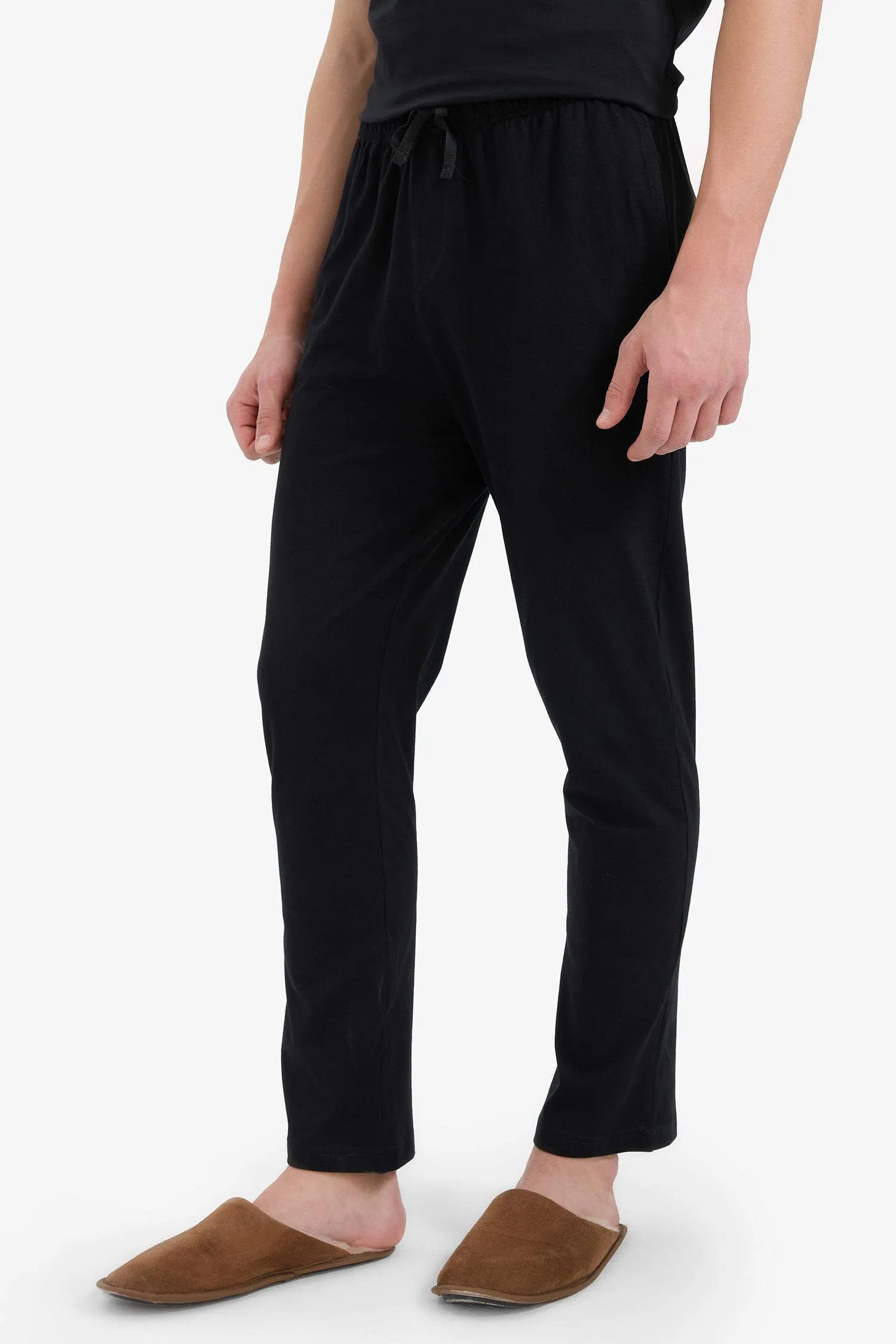 Regular Fit Basic Flat Pocket Under Pajamas
