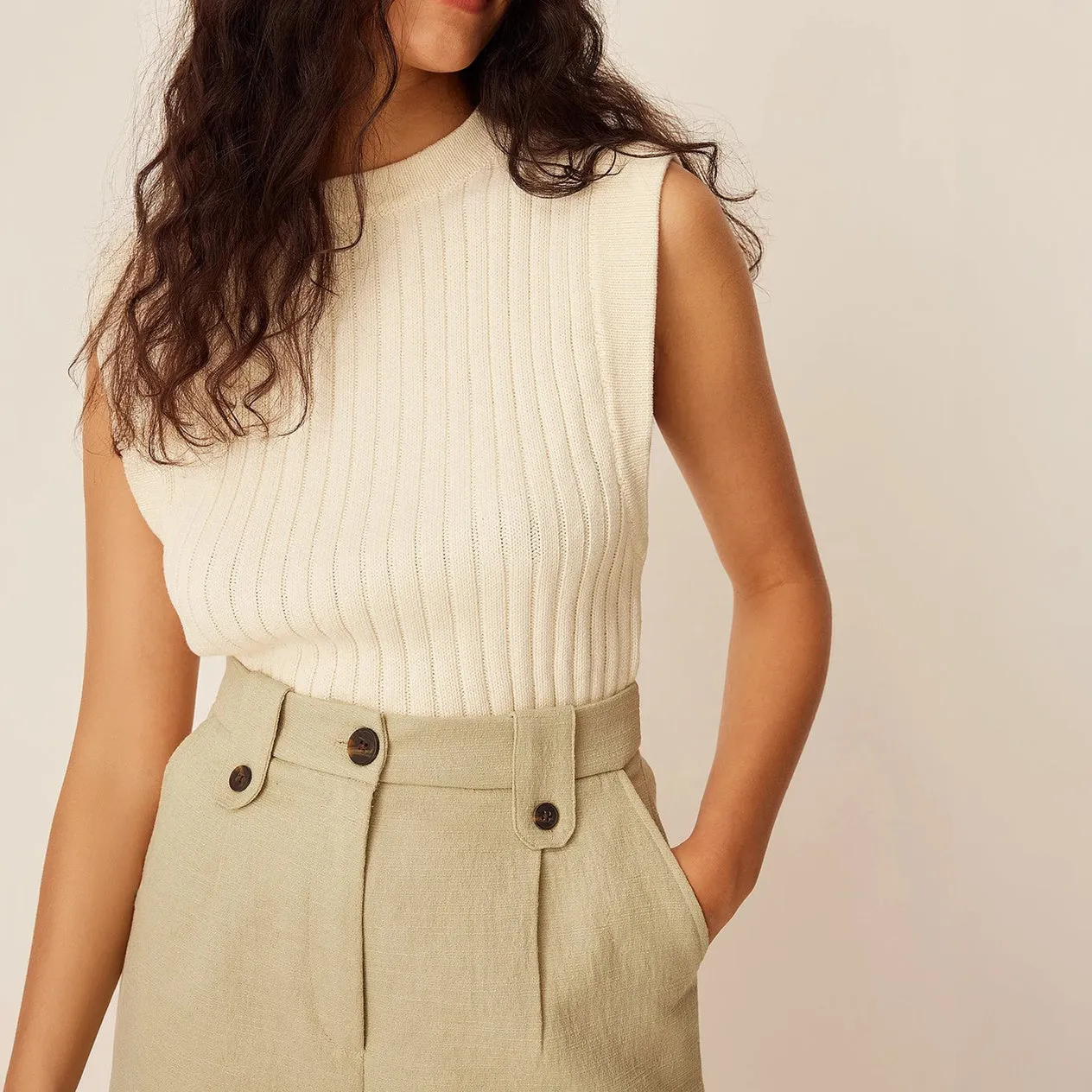 Ribbed Knit Sleeveless Top
