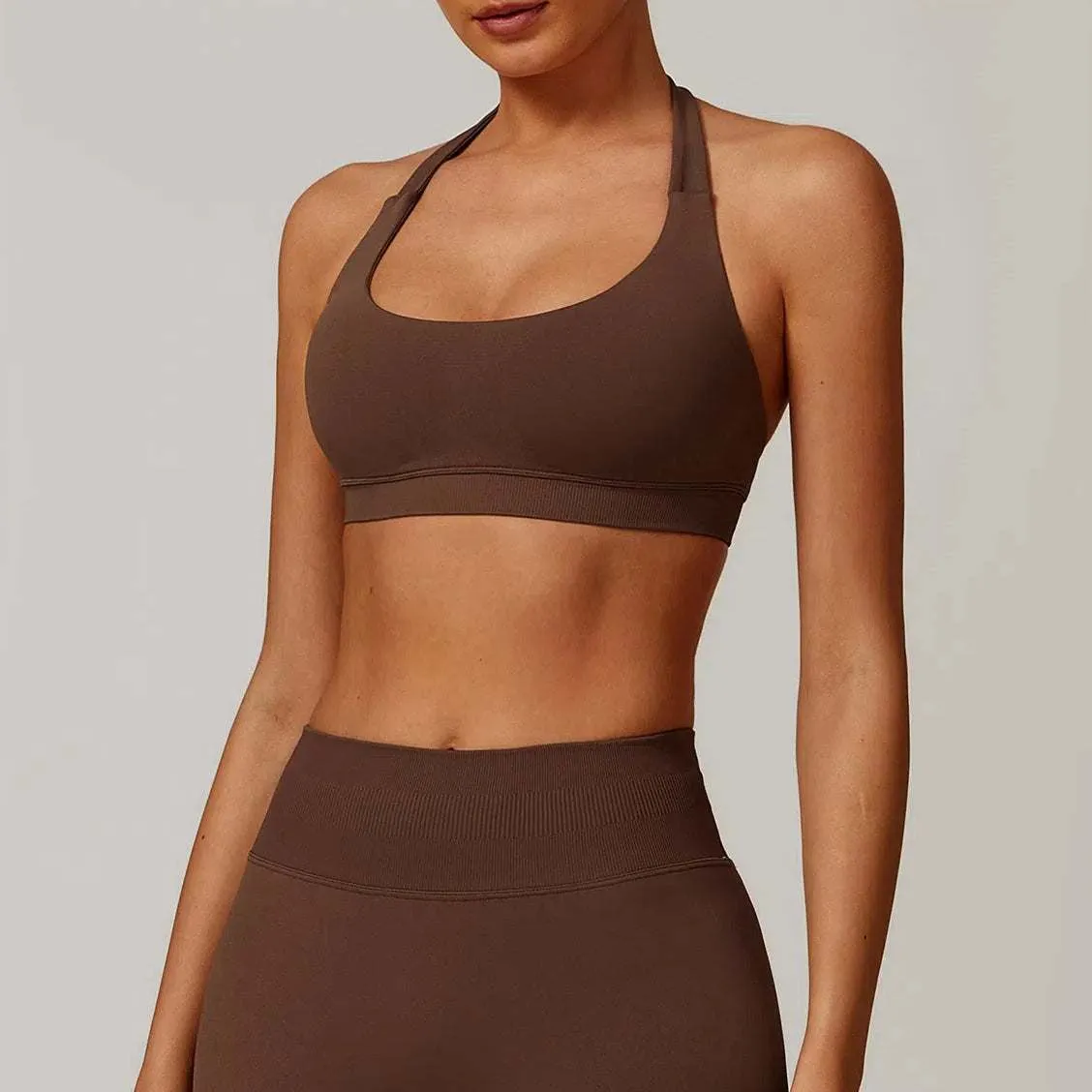 Seamless Halter Sports Bra