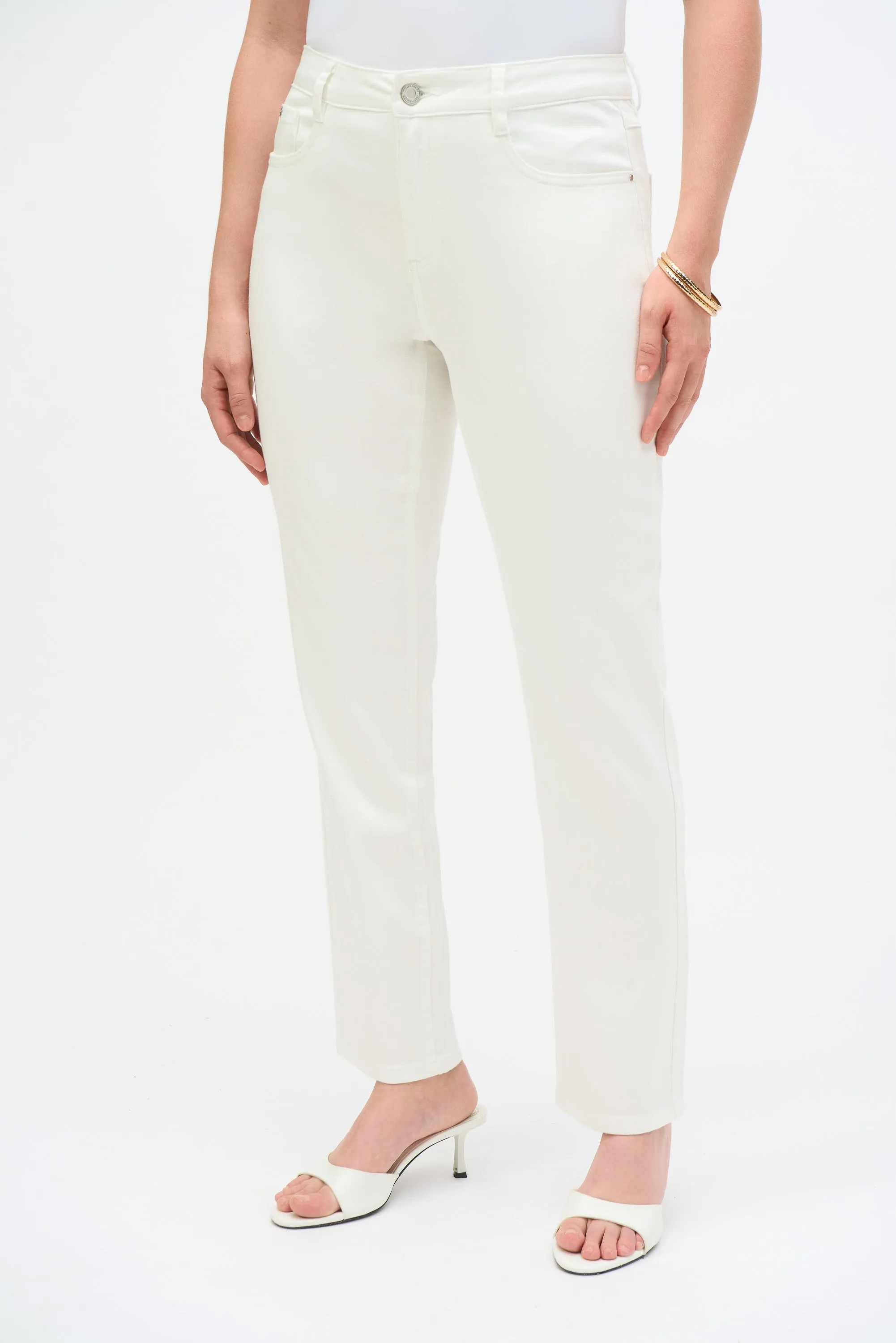 Slim Fit Casual Jeans Style