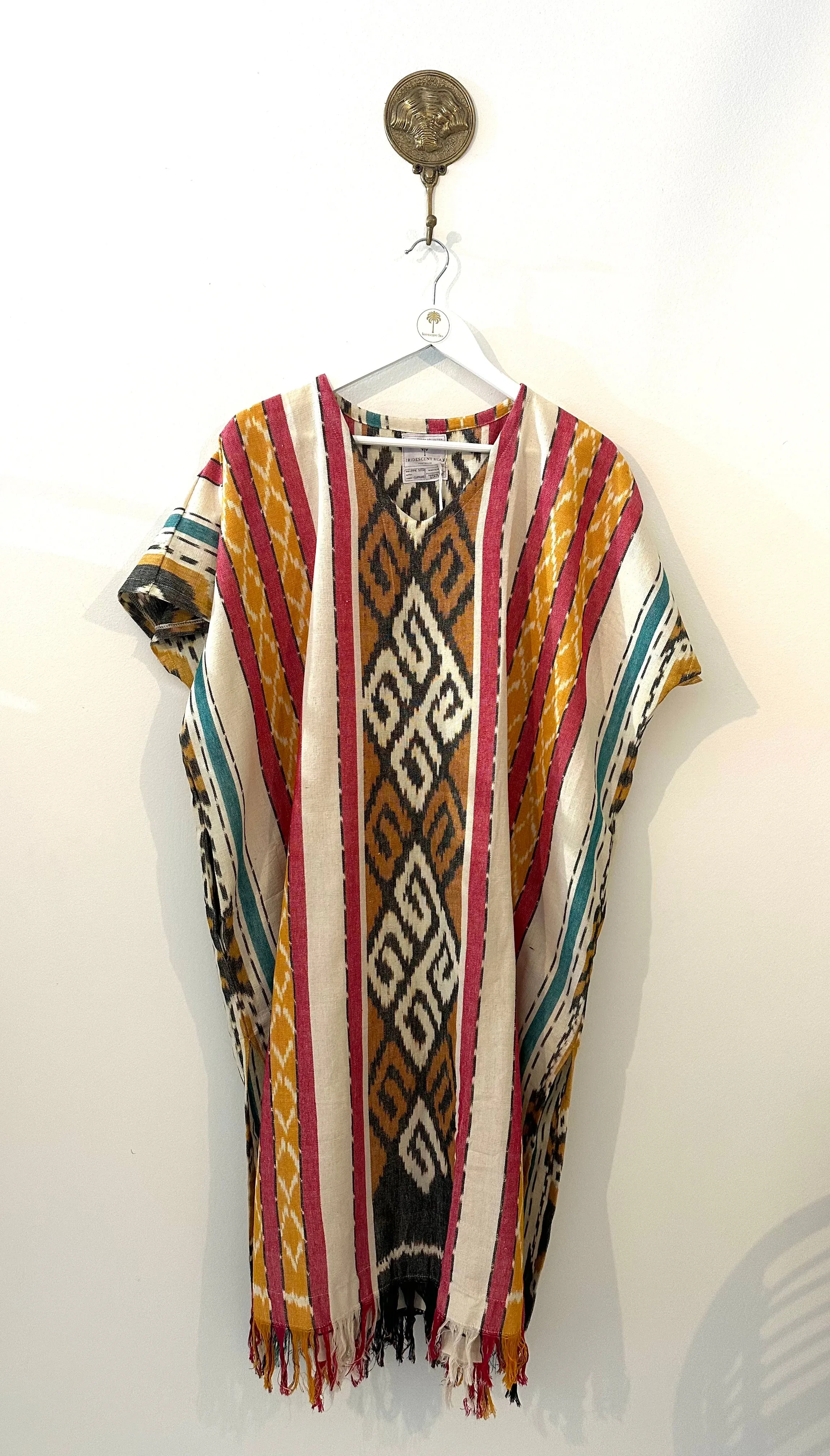 SOLANA Beach Cover in Cream & Green Ikat